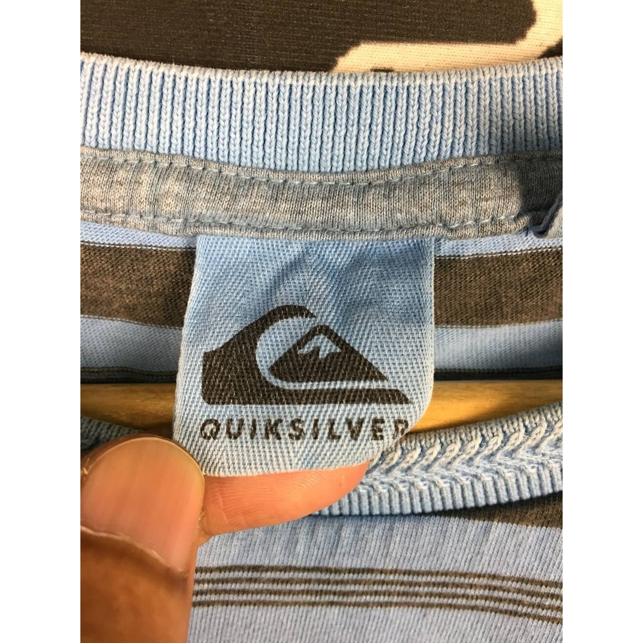 Quiksilver Quiksilver Surf & Snowboard Apparel Striped Crewneck Tee Size US M / EU 48-50 / 2 - 7 Thumbnail