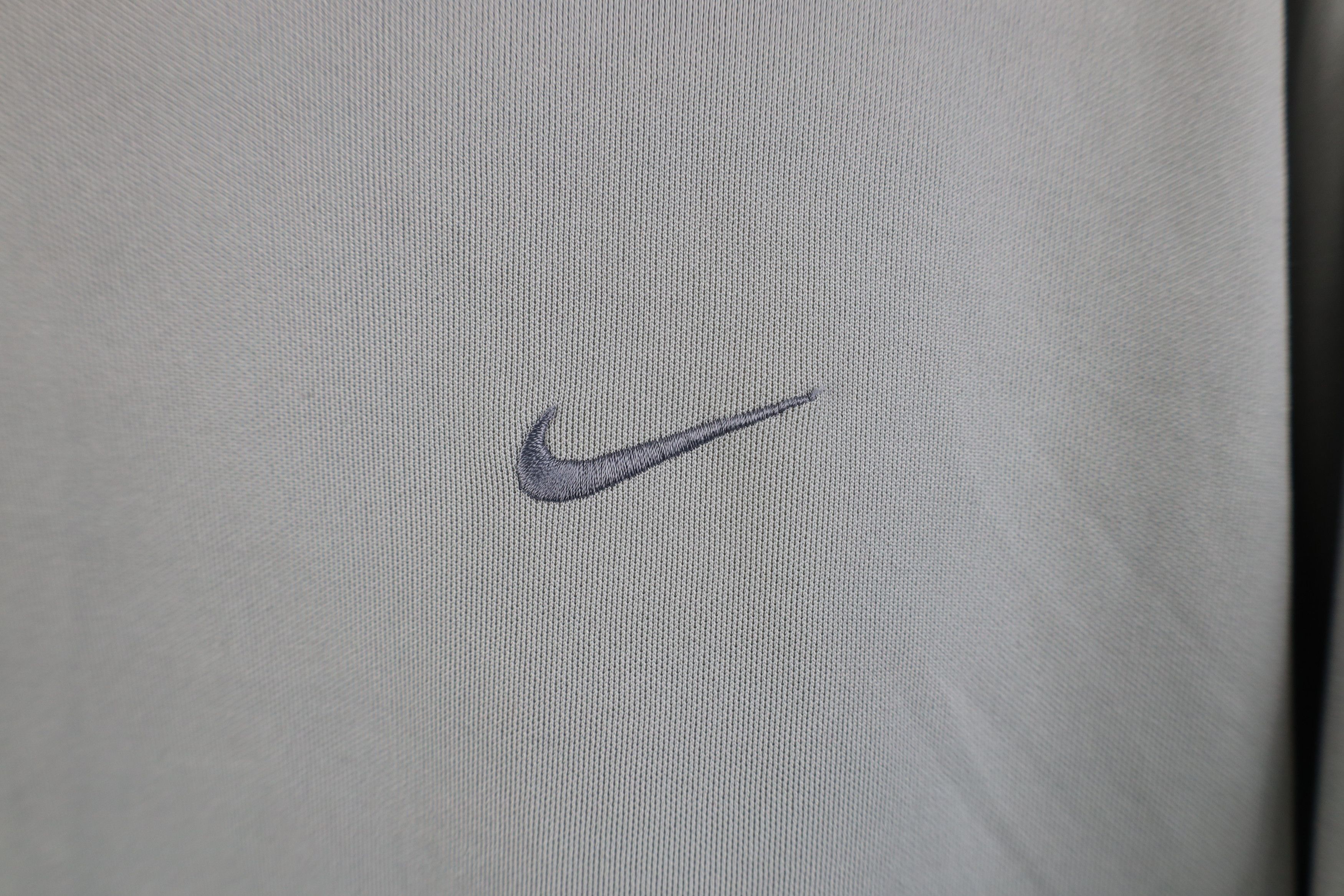 Nike Vintage Y2K Nike Swoosh Knit Long Sleeve T-Shirt Gray USA Size US M / EU 48-50 / 2 - 4 Thumbnail