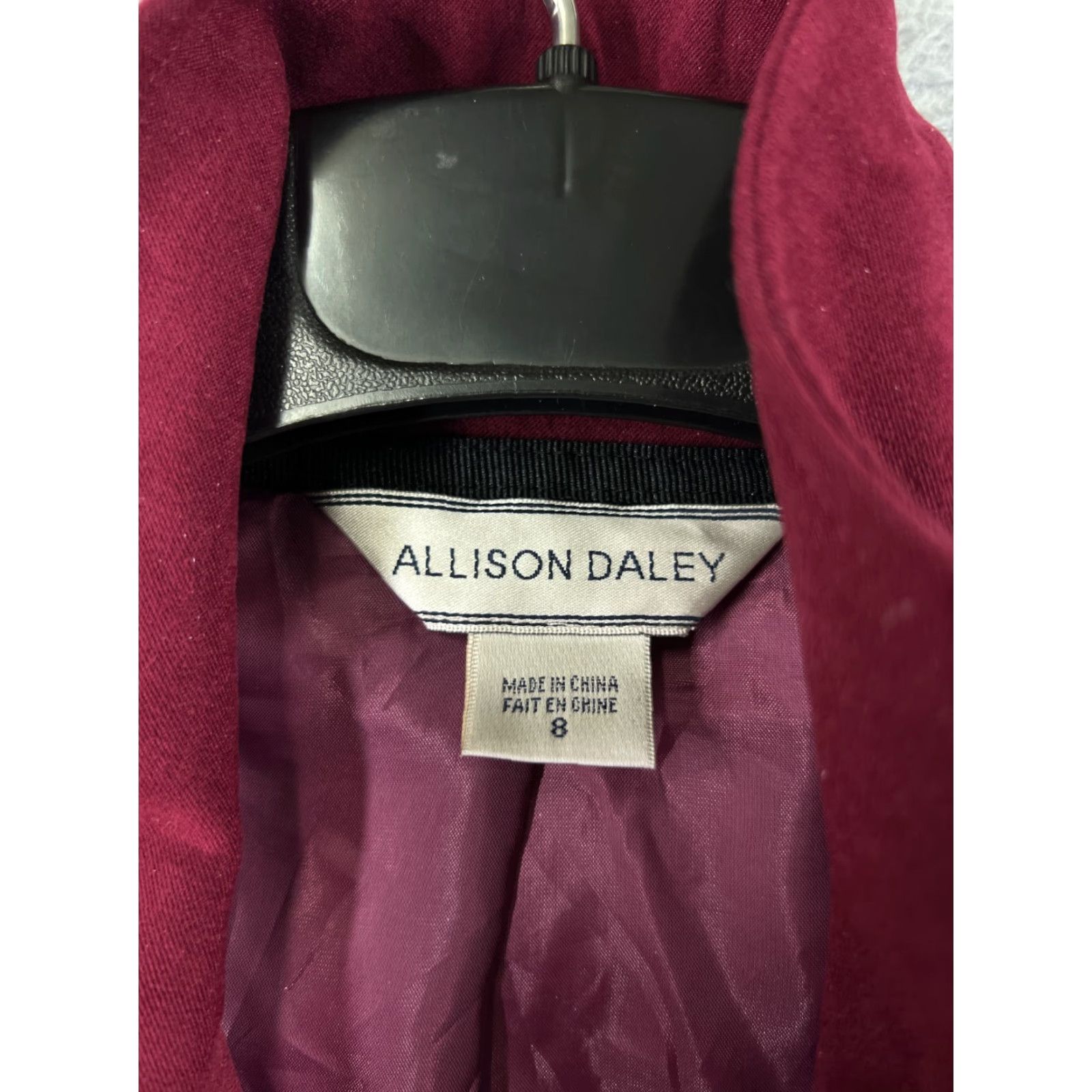 Vintage Allison Daley Vest Women 8 Red Full Zip Pockets Polyester Blend Camping Hike Vest Womens Red Pockets 90s Outdoor Seasonal Regular Mens Girls Size M / US 6-8 / IT 42-44 - 3 Thumbnail