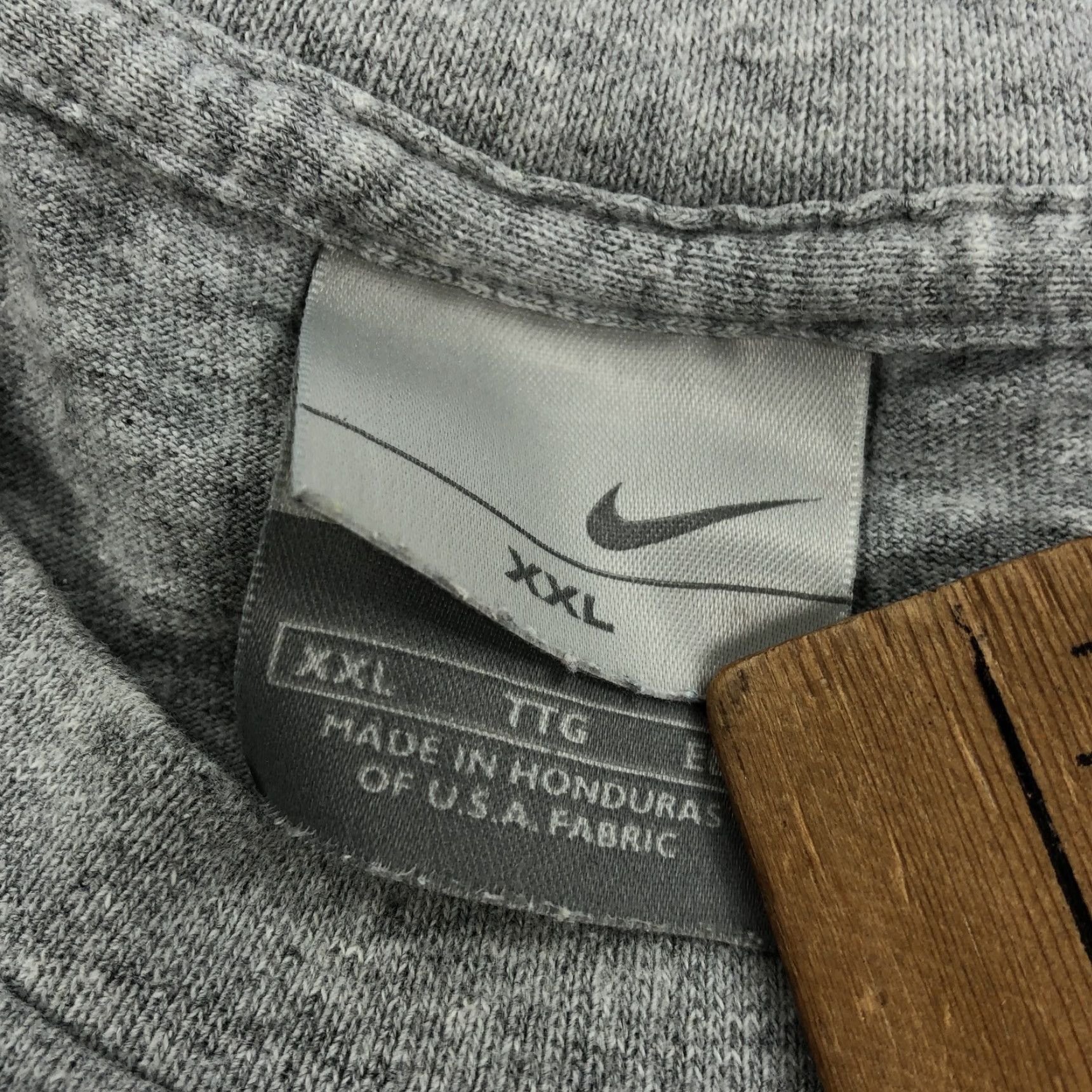 Nike Nike Men's XXL Heather Grey Basic Embroidered Swoosh Logo Short Sleeve T-Shirt Size US XXL / EU 58 / 5 - 5 Thumbnail