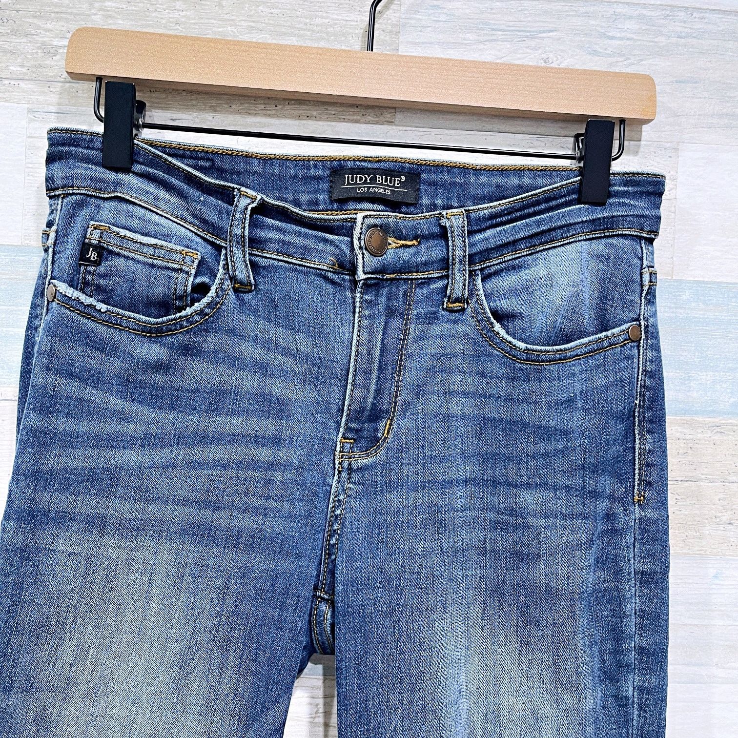 Other Judy Blue Mid Rise Distressed Crop Skinny Jeans Dark 28 Size 28" / US 6 / IT 42 - 2 Thumbnail