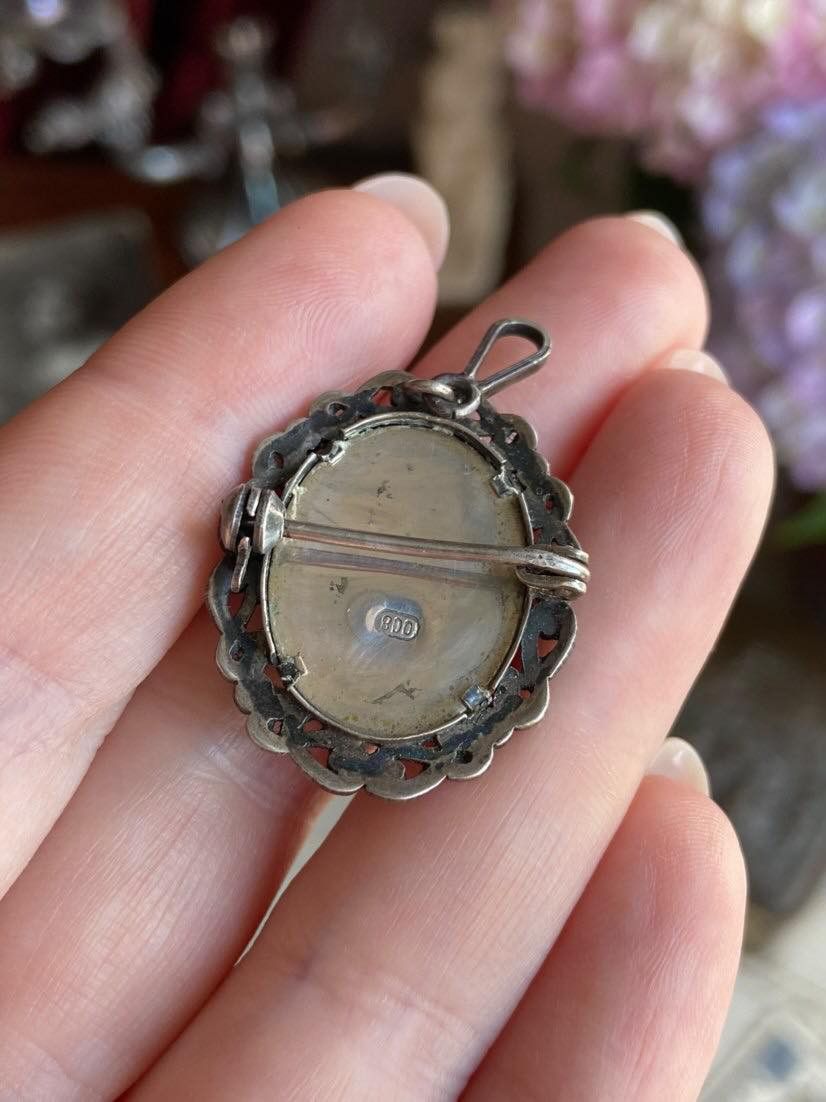 Jewelry × Vintage Vintage Silver 800 Pendant Brooch mini Portrait Signed Italy Size ONE SIZE - 2 Thumbnail