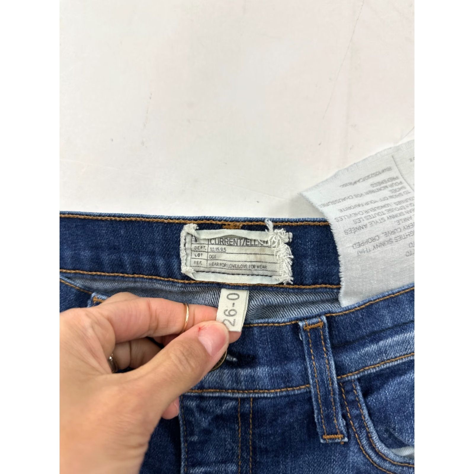 Vintage Current/Elliott Jeans Womens 26-0 Blue Denim Distressed Skinny Leg 5-Pocket Button Closure Medium Wash Size 26" / US 2 / IT 38 - 6 Thumbnail