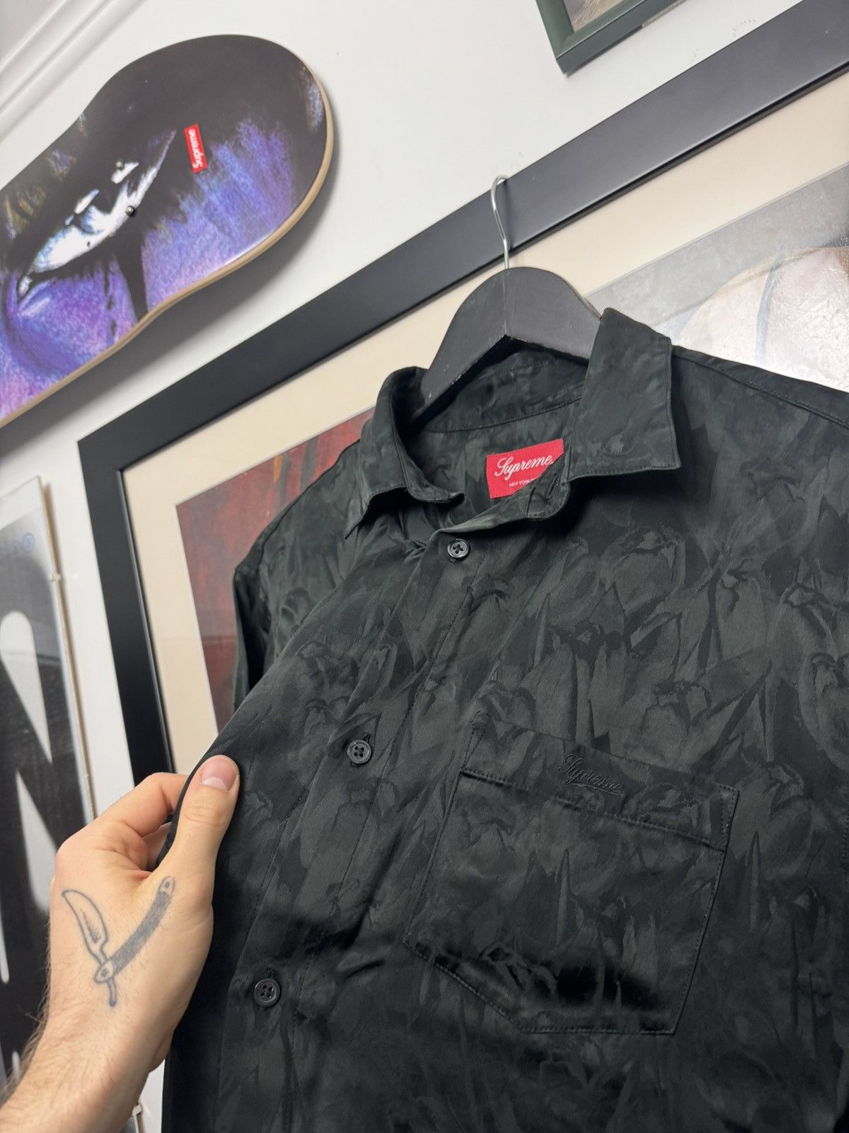 Supreme FW22 Supreme Iridescent Button Up Shirt Black Rayon Acetate Size US L / EU 52-54 / 3 - 2 Thumbnail