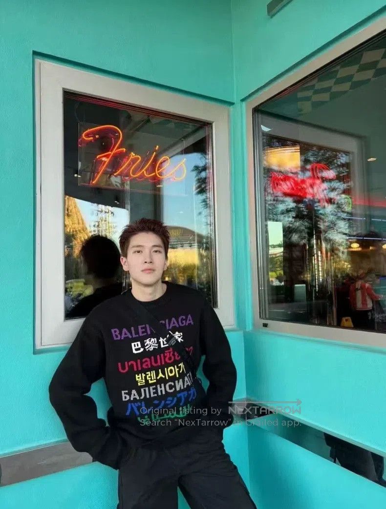Balenciaga Balenciaga Multilingual Color Logo Collar Knit Sweater, XS Size US XS / EU 42 / 0 - 6 Thumbnail
