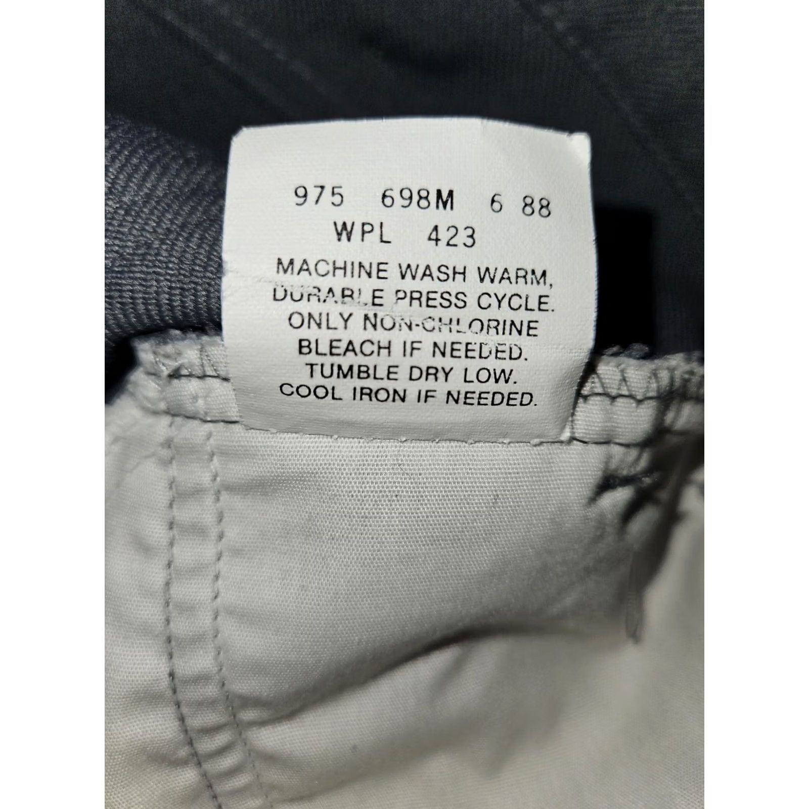 Levi's VINTAGE Levi's Polyester Pants Men 34x30 Gray Black Tab Creased Classic Casual 80s 90s USA Mens Size US 34 / EU 50 - 3 Thumbnail