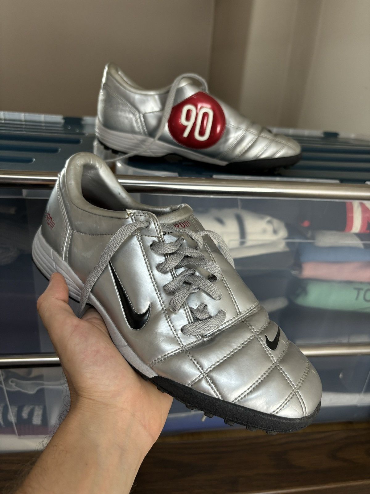 Nike total 90 silver best sale