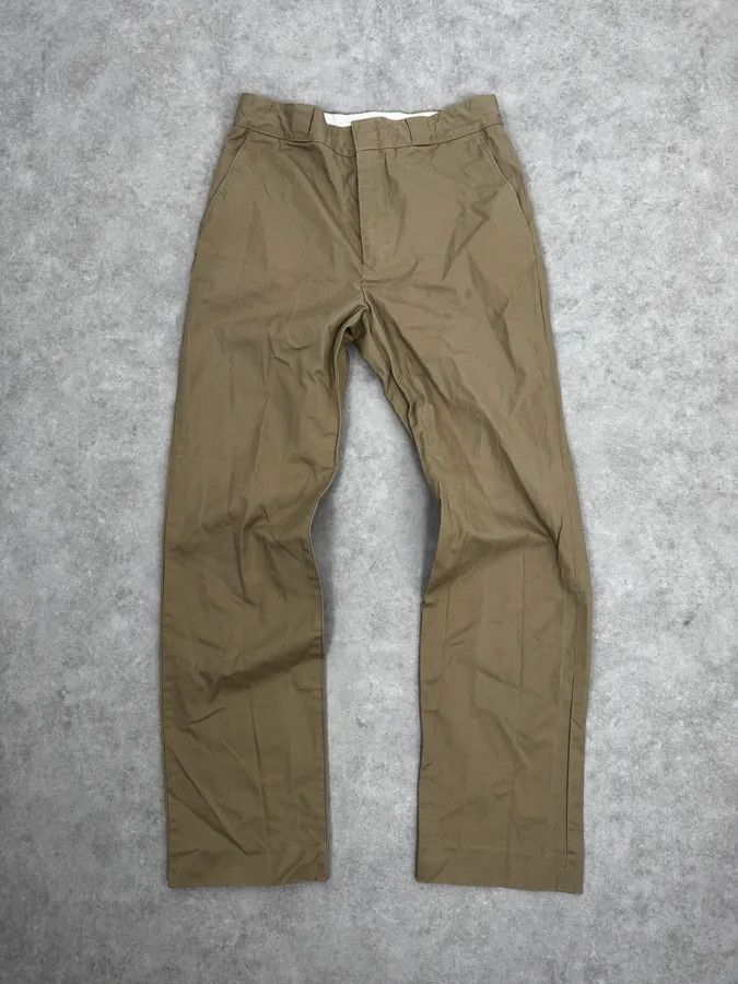 Louis Vuitton Louis Vuitton Beige Uniform Chino Pants Size US 32 / EU 48 - 1 Thumbnail