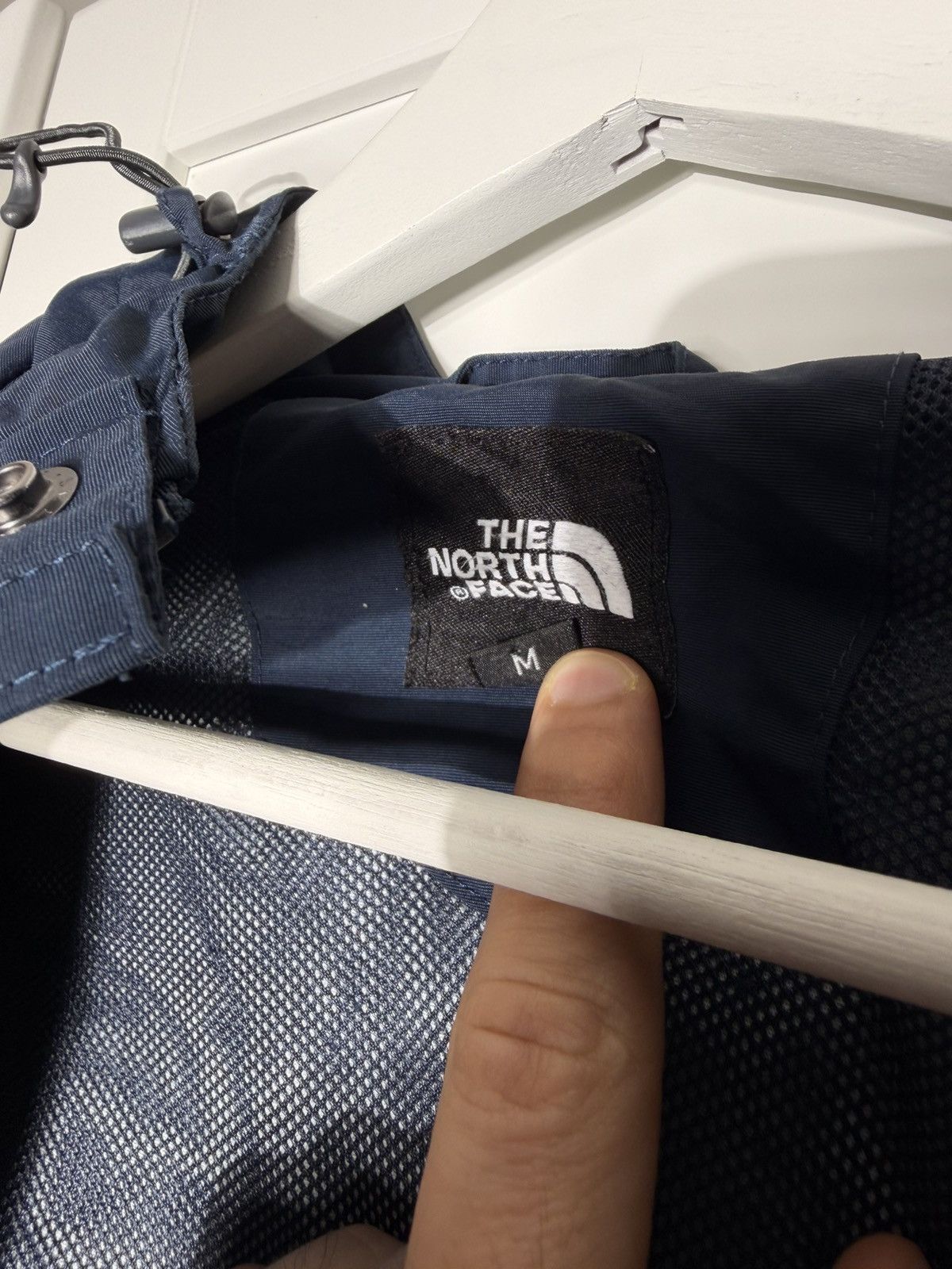 The North Face The North Face Blue Lightweight Jacket – Size M Size US M / EU 48-50 / 2 - 6 Thumbnail