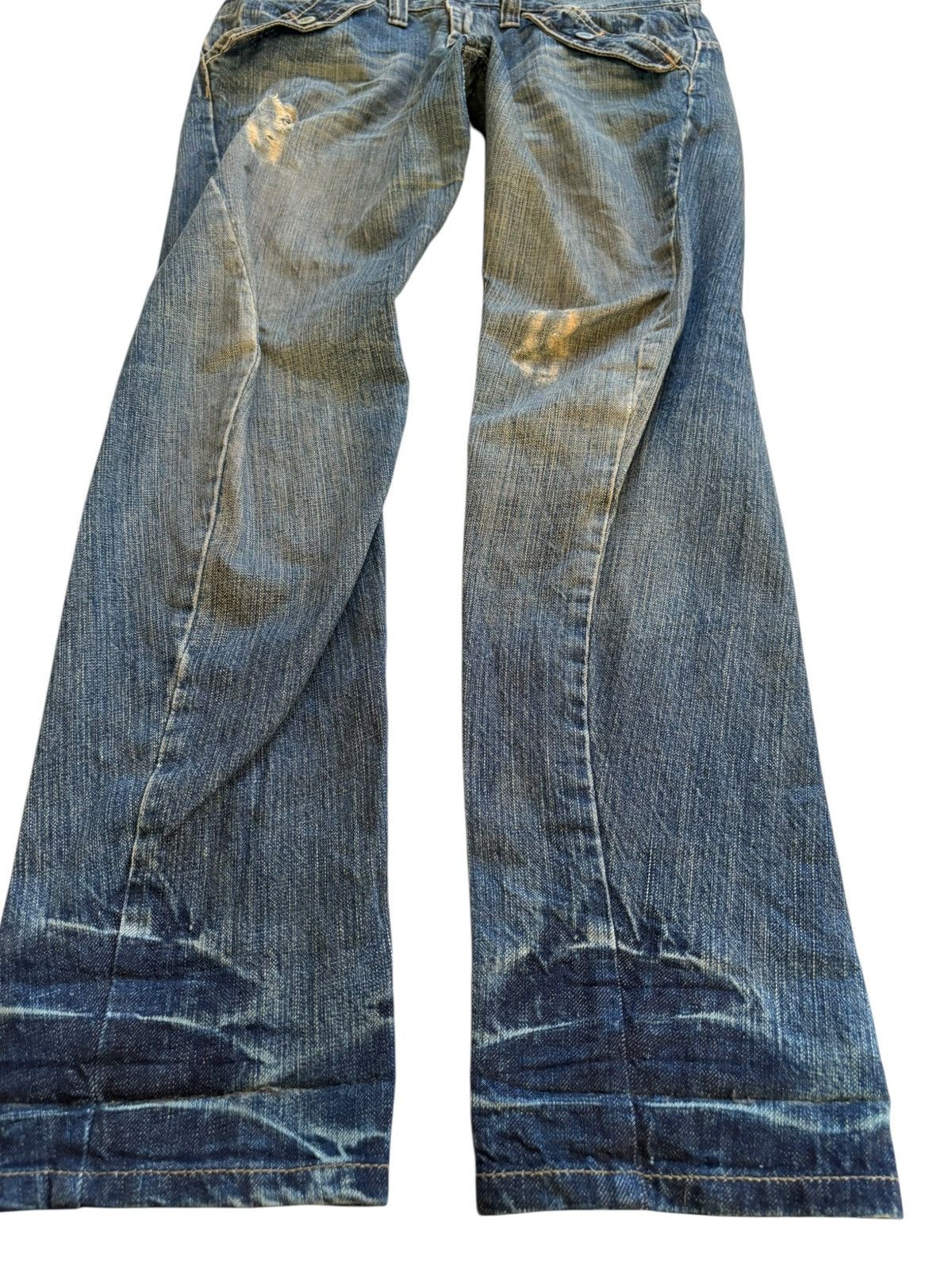Japanese Brand × Le Grande Bleu (L.G.B.) Vintage Japanese Rusty Mud Wash Spiral Leg Distressed Jeans Size US 32 / EU 48 - 7 Thumbnail