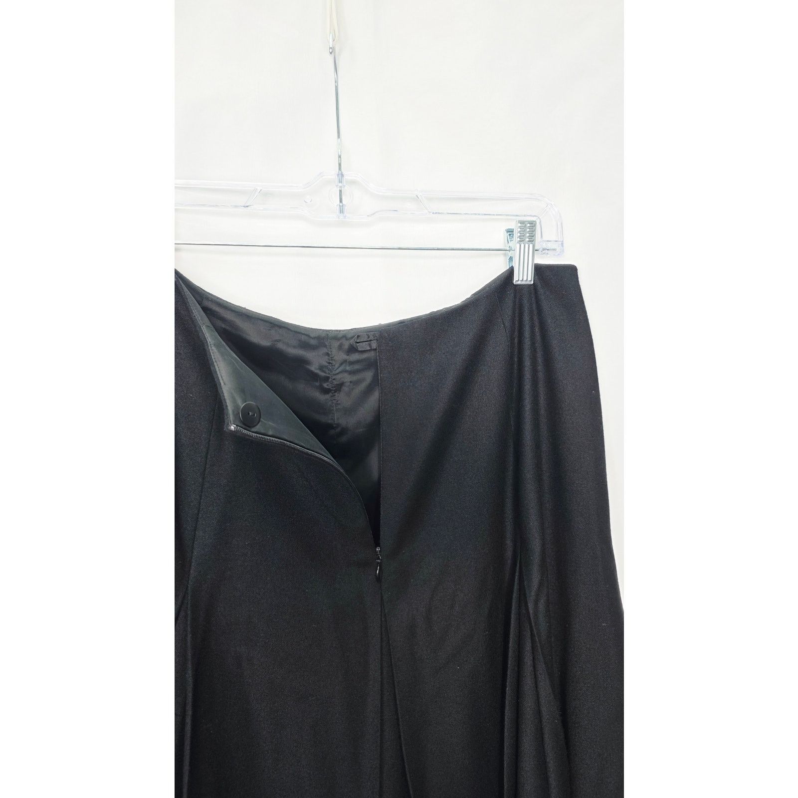 Talbots Vintage Talbots Petites Black Pleated Skirt Lined Wool Blend Size 34" / US 12 / IT 48 - 7 Thumbnail