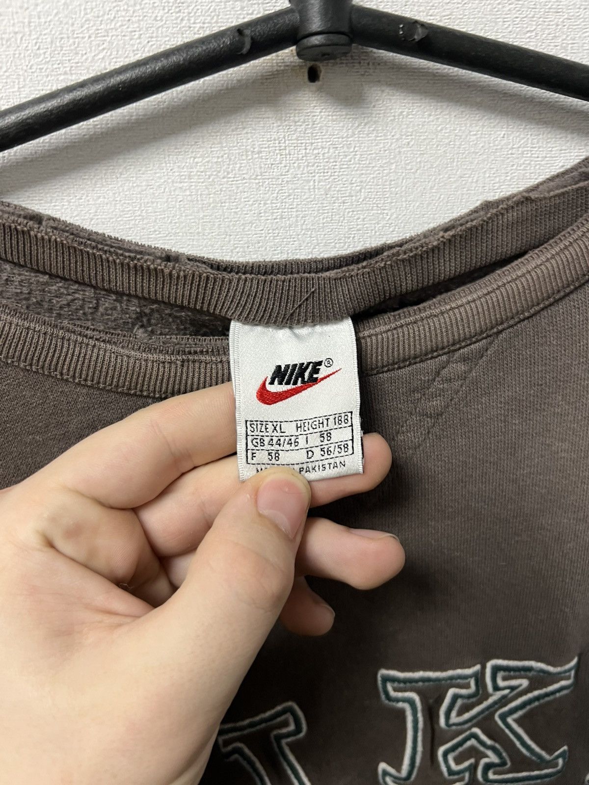 Nike 00s Vintage Nike Sweatshirt Big Logo Baggy Sweatshirt Size US L / EU 52-54 / 3 - 3 Thumbnail