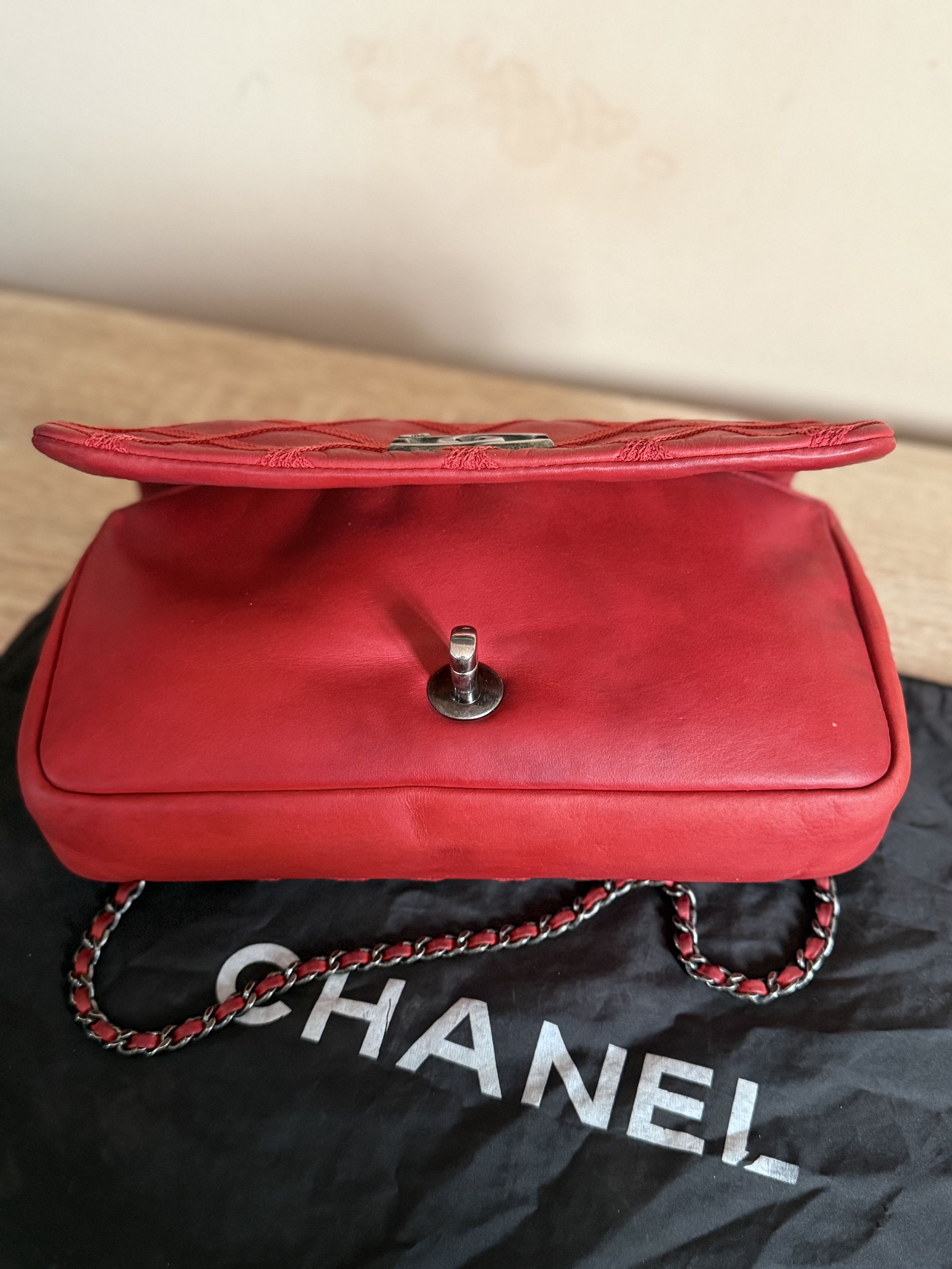 Chanel CHANEL Diamond Stitch Quilted Chain Flap Bag Red Calfskin Size ONE SIZE - 13 Thumbnail