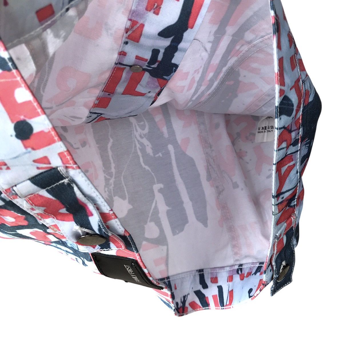 Designer Family First Milano Vandal Full Print Light Trucker Jacket Size US L / EU 52-54 / 3 - 9 Thumbnail