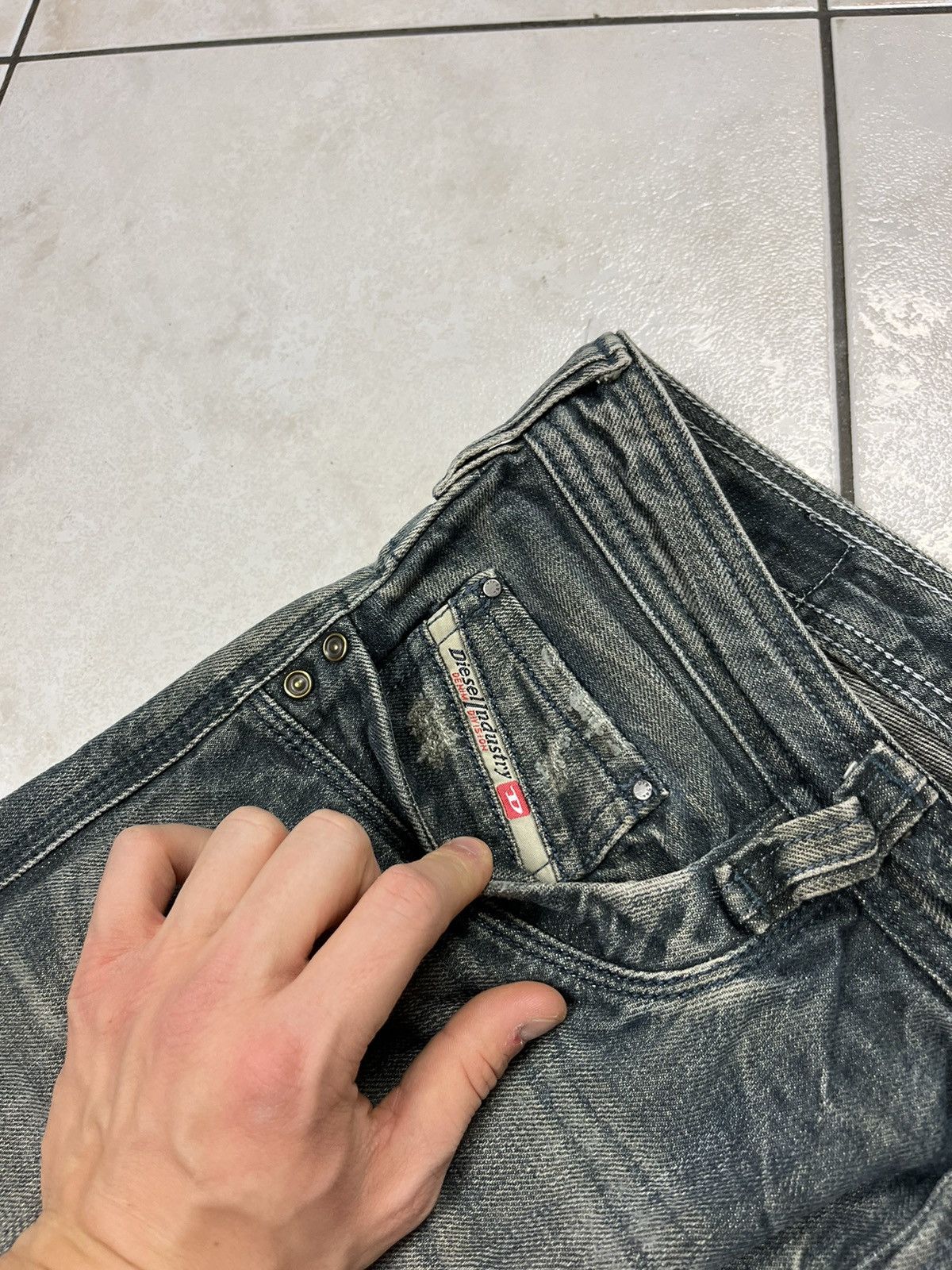 Diesel × Vintage Vintage rare Diesel timmen distressed y2k jeans pants washed Size US 32 / EU 48 - 14 Thumbnail