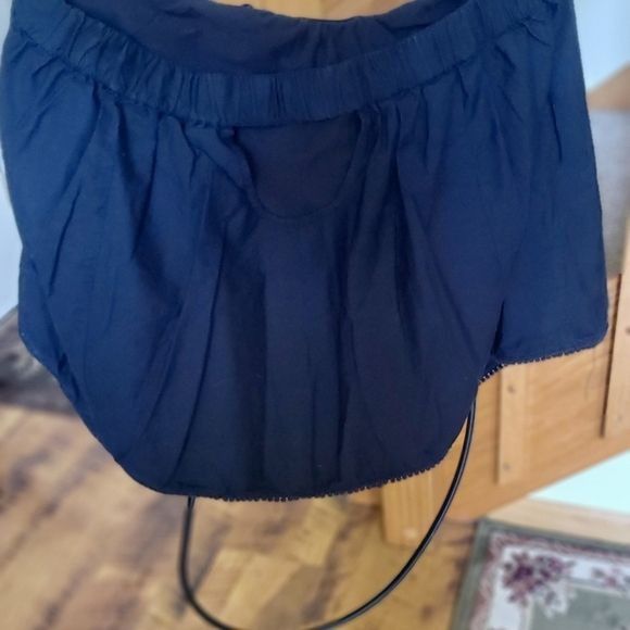 Anthropologie Anthropologie Navy Blue Lined Laced Hem Mini Sz. XL Skirt Size 32" / US 10 / IT 46 - 2 Thumbnail