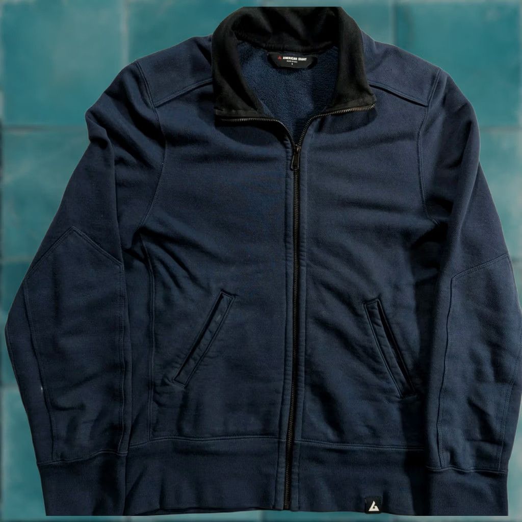 Vintage American Giant Sweatshirt Mens Small Heavy Full Zip USA Made Cotton Blue Embroidered Logo Zipper Full Zip Pockets USA Theme 90s? Size US S / EU 44-46 / 1 - 1 Thumbnail