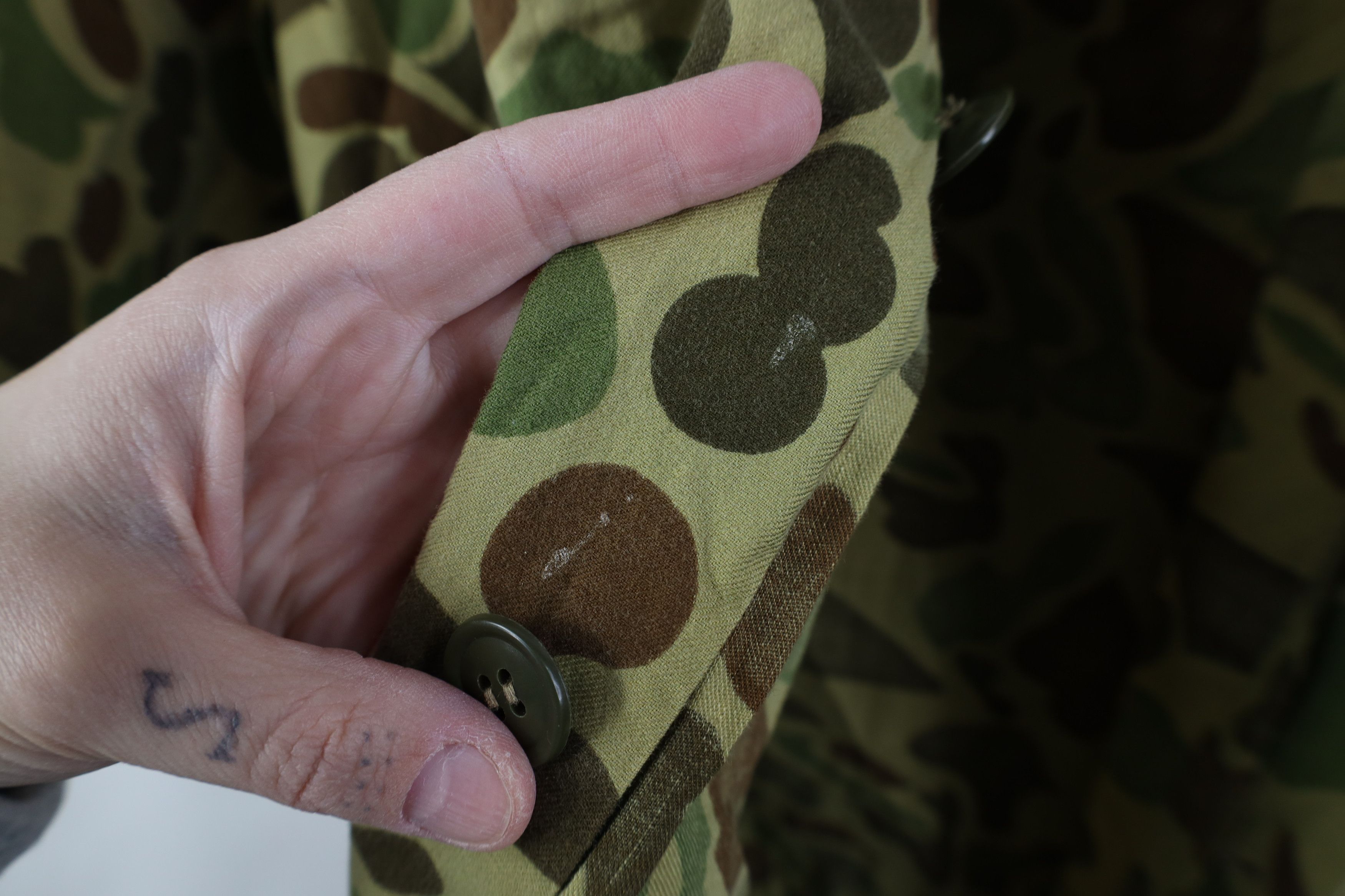 Vintage Vintage 70s Streetwear Camouflage Short Sleeve Shirt Jacket Size US XL / EU 56 / 4 - 11 Thumbnail