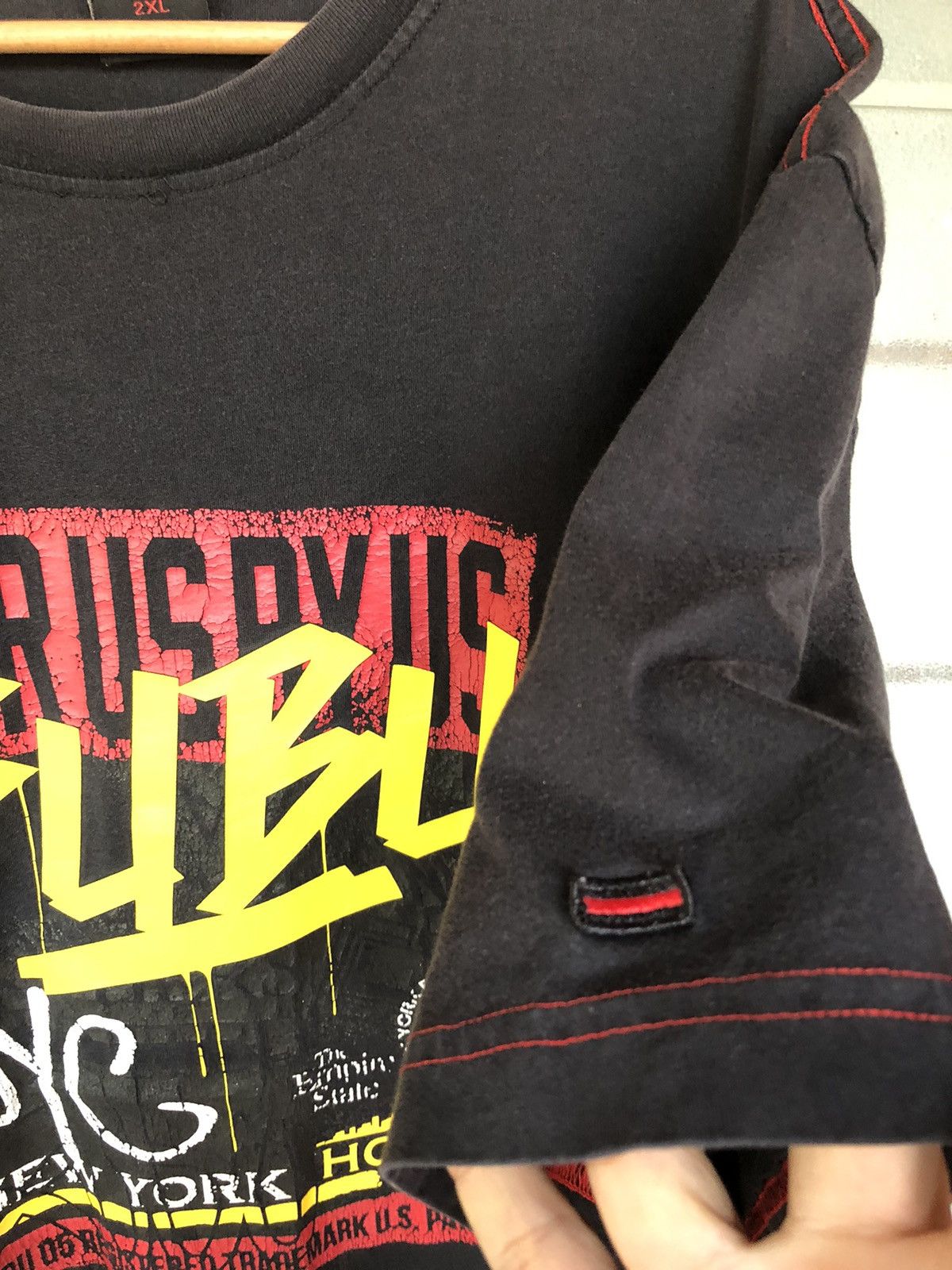 Fubu Vintage Fubu Streetwear Distressed Shirt Tee Size US XXL / EU 58 / 5 - 5 Thumbnail
