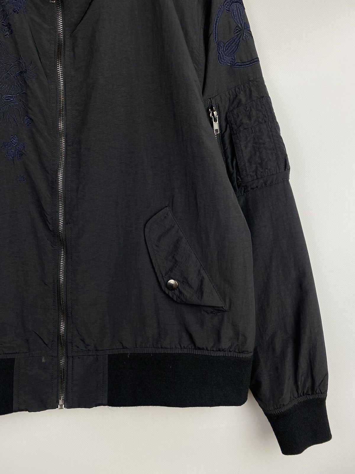 Japanese Brand VTG Japanese Tradition Embroidered Dragon Logo Bomber Jacket Size US L / EU 52-54 / 3 - 7 Thumbnail