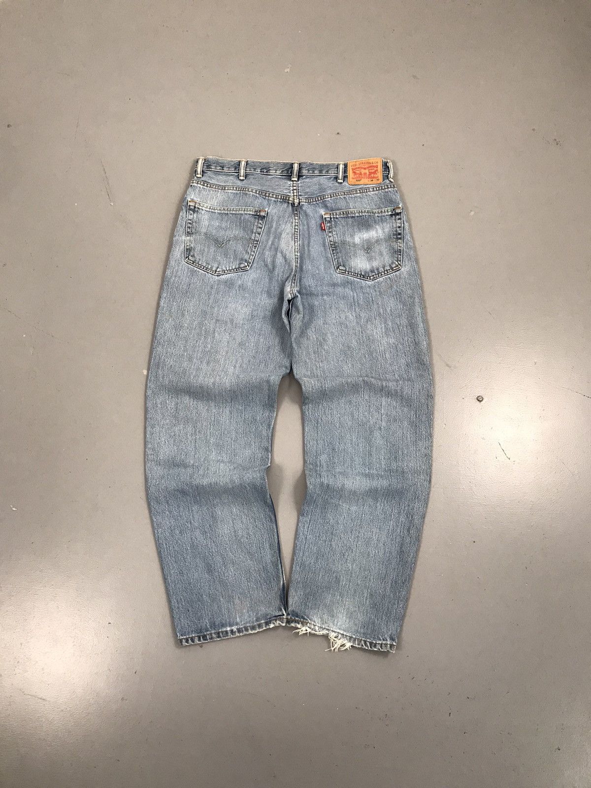 Levi's × Vintage Vintage Levi’s 90s 550 straight fit denim Size US 38 / EU 54 - 9 Thumbnail