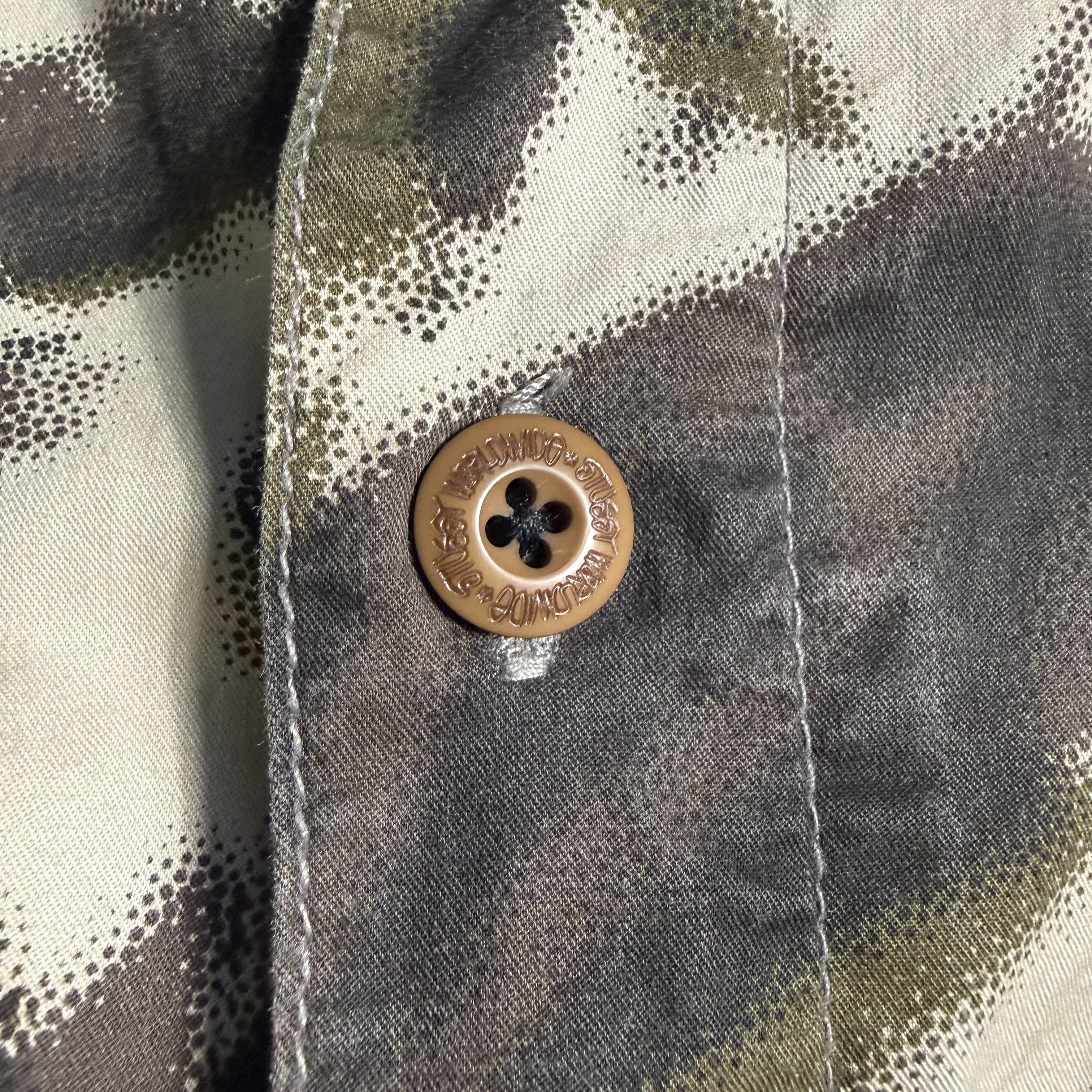 Stussy 🔥RARE🔥Vintage Stussy Camouflage S/Sleeve Button Up Shirt Size US L / EU 52-54 / 3 - 4 Thumbnail