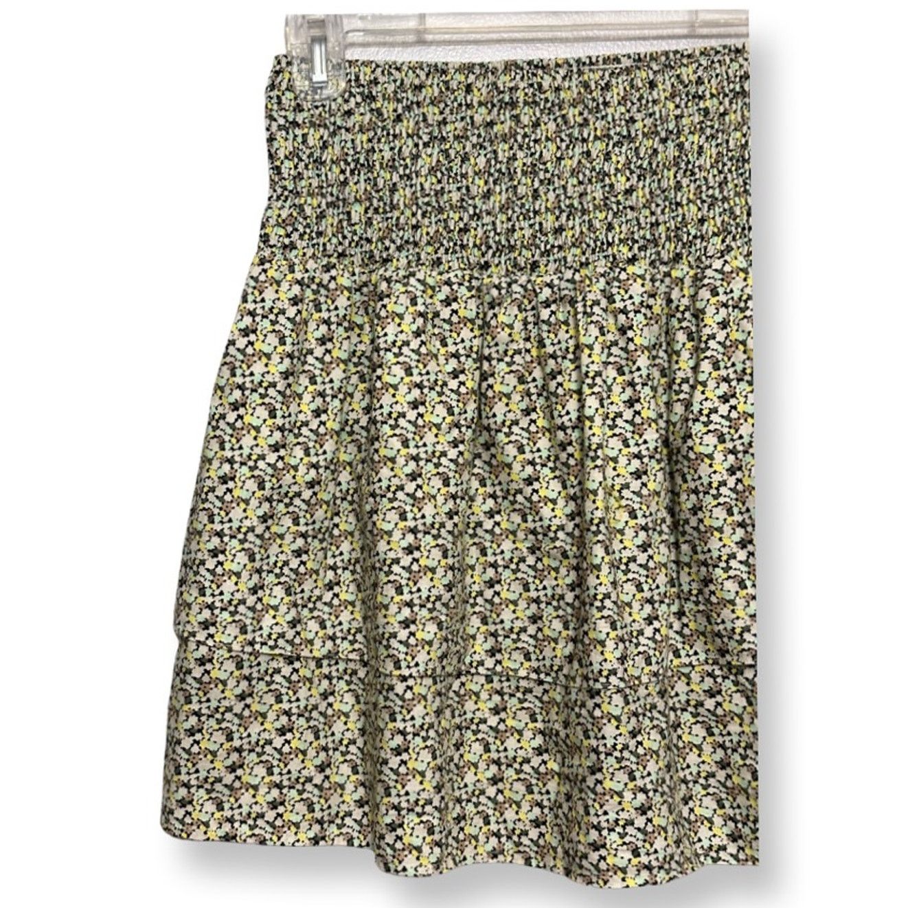 Other Vero Moda Mini Skirt Tiered Floral Smocked Cotton S NWOT Size 26" / US 2 / IT 38 - 5 Thumbnail
