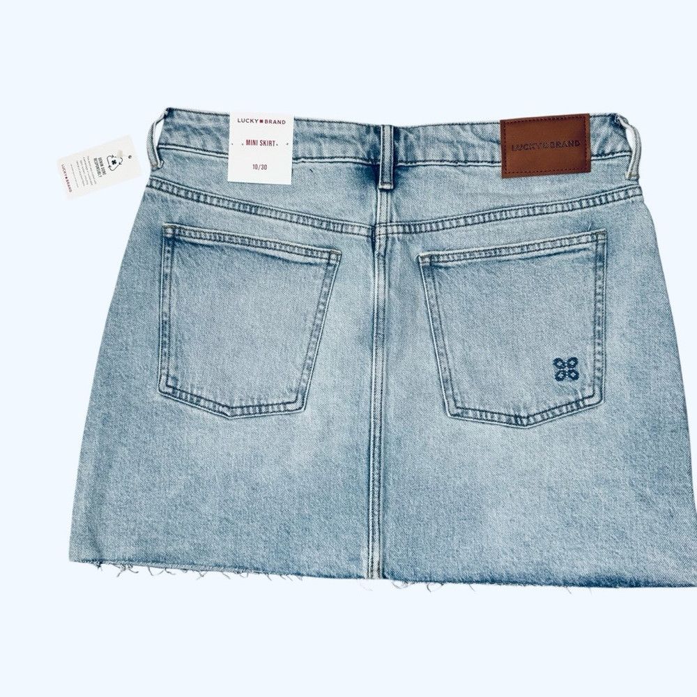 Lucky Brand NWT New LUCKY BRAND Mini Denim Skirt With Embroidered Detai Size 32" / US 10 / IT 46 - 4 Thumbnail