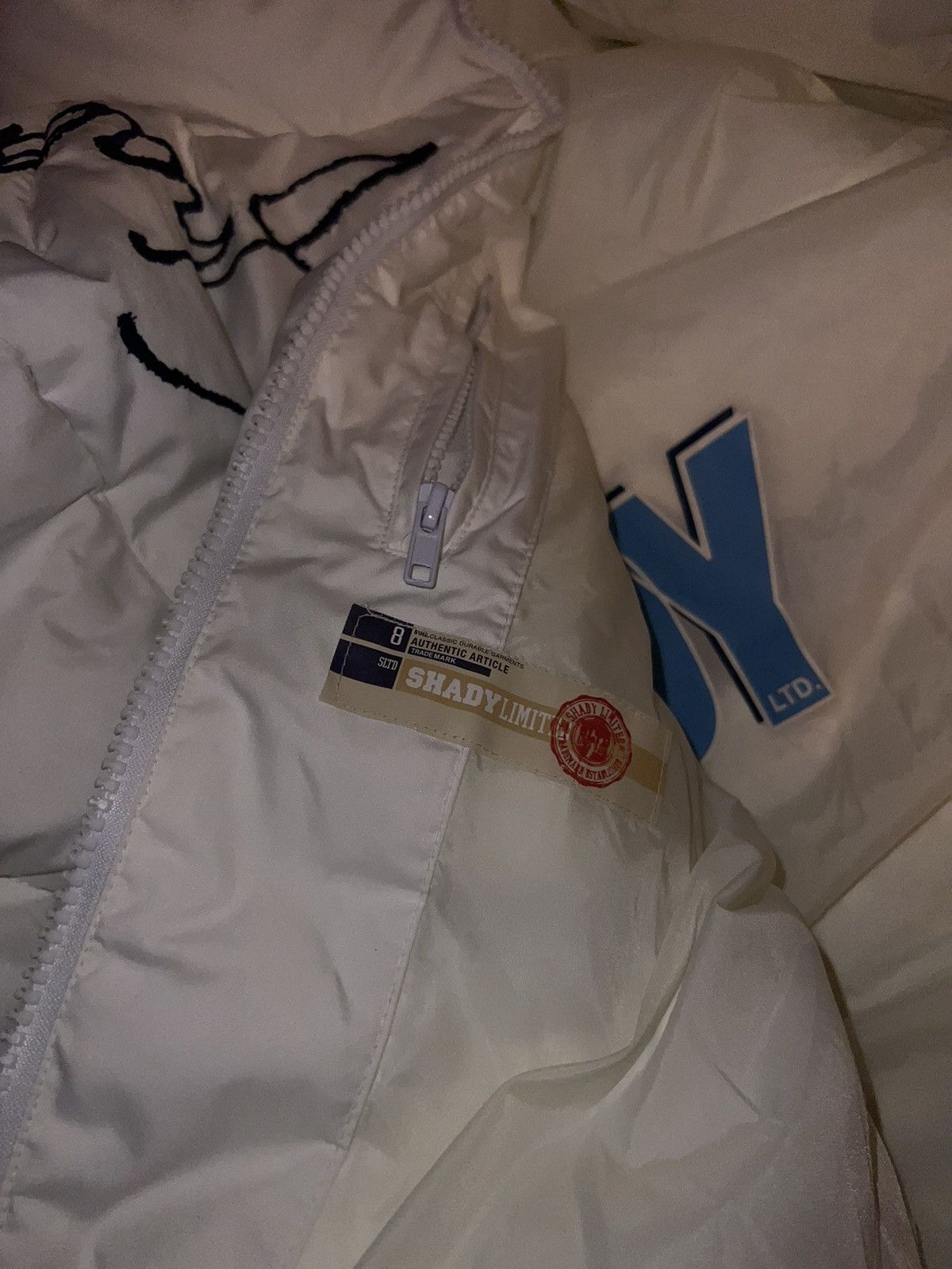 Shady Ltd Shady Ltd emimen white puffer jacket 8 mile hip hop graffiti Size US M / EU 48-50 / 2 - 11 Thumbnail