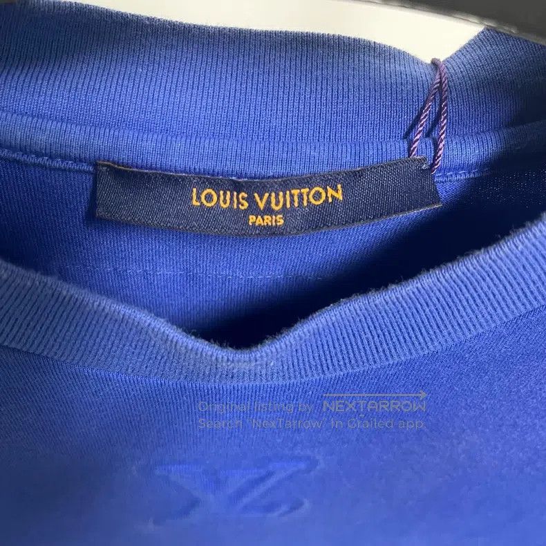 Louis Vuitton Louis Vuitton Embossed short sleeve Size US M / EU 48-50 / 2 - 3 Thumbnail
