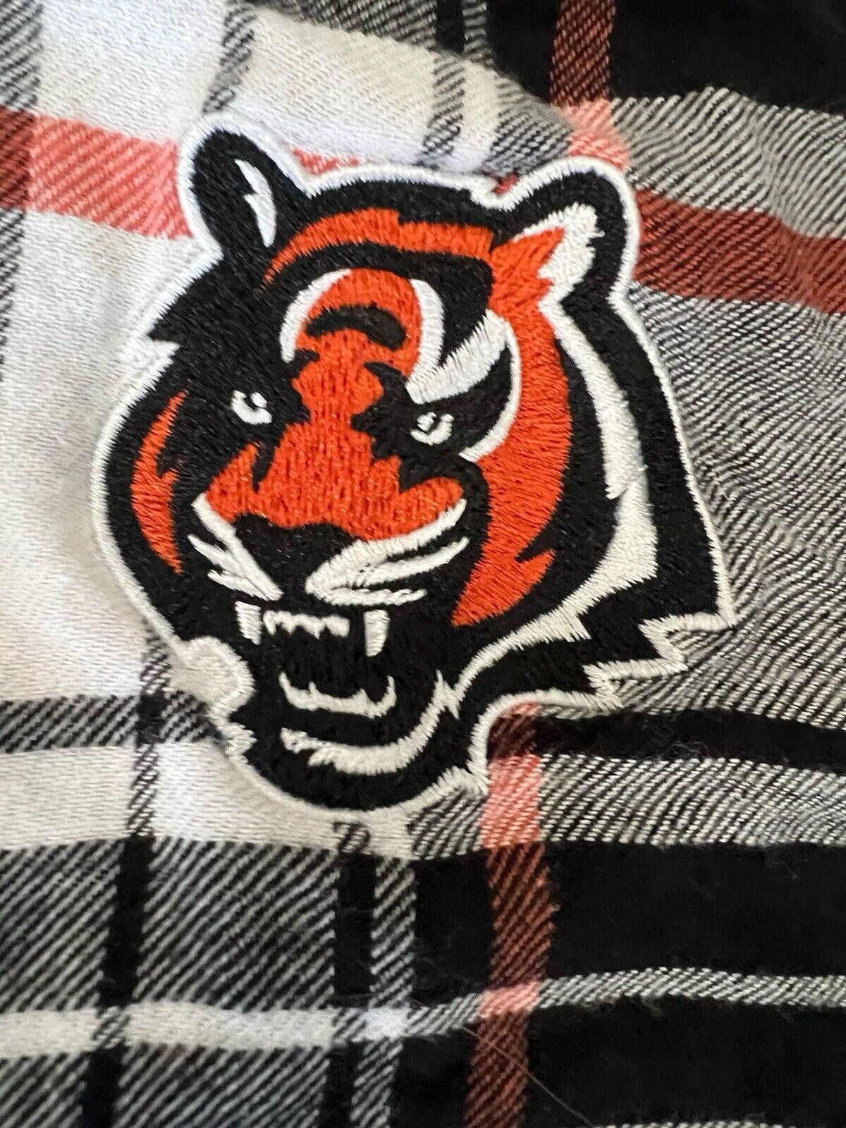 Designer NFL Cincinnati Bengals Plaid Long Sleeve Shirt Hood Size S Size ONE SIZE - 3 Thumbnail