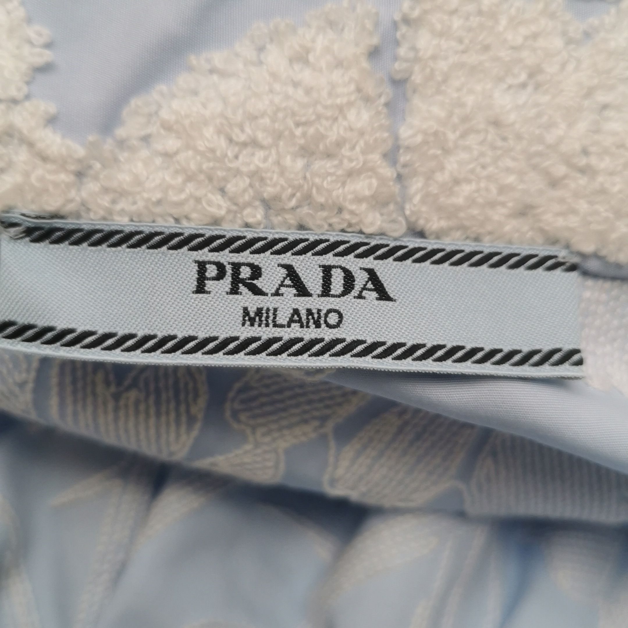 Prada Prada Floral Embroidered Short Sleeve Shirt . Size L / US 10 / IT 46 - 3 Thumbnail