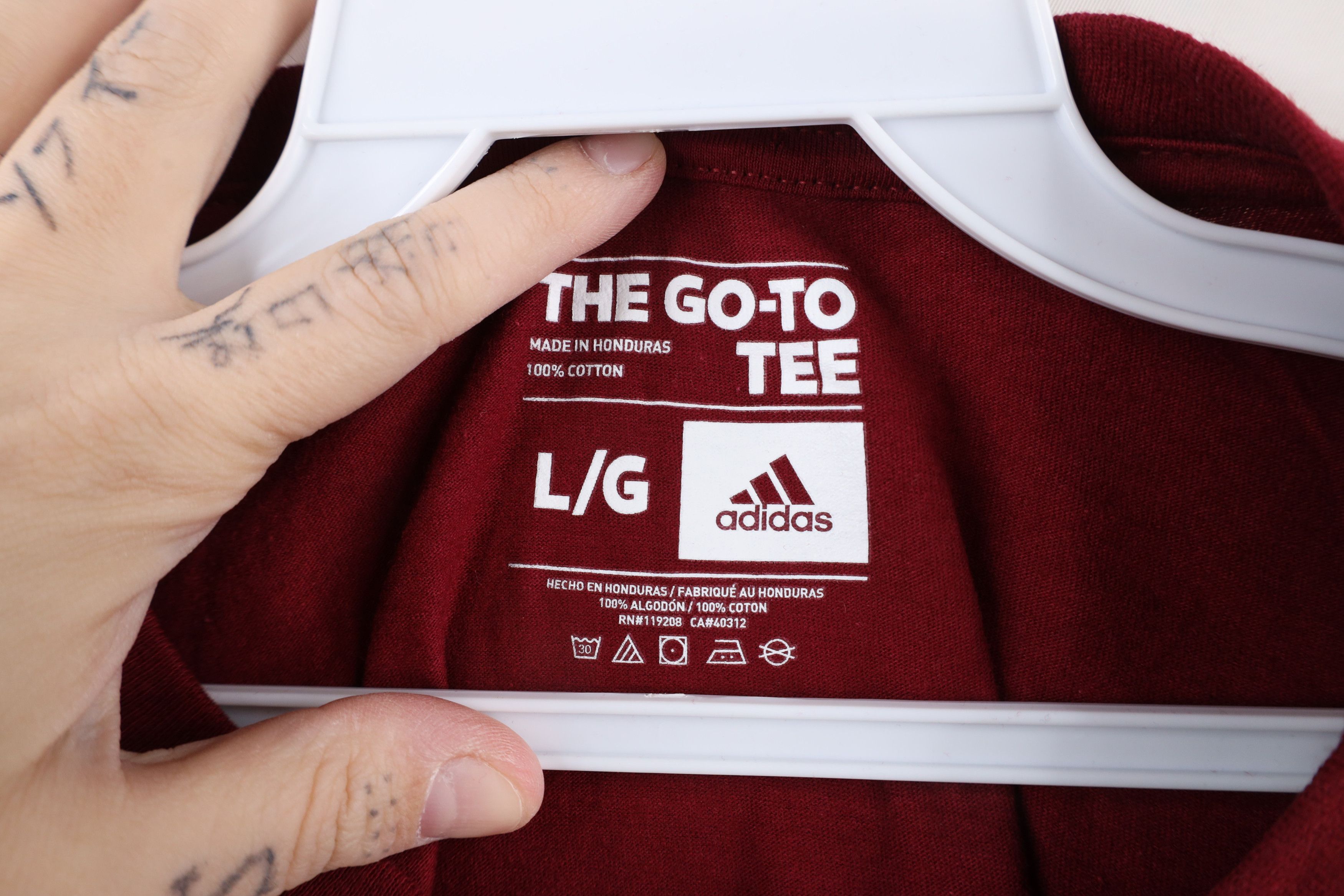 Adidas × Vintage NOS Adidas Locker Room Edition Cleveland Cavaliers T-Shirt Size US L / EU 52-54 / 3 - 7 Thumbnail