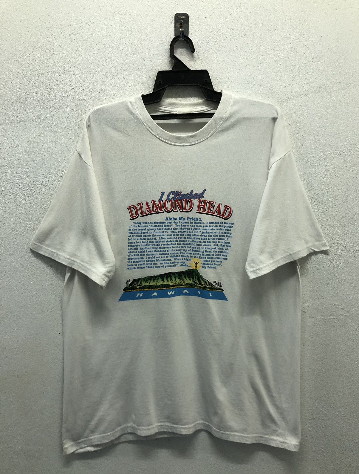 Vintage Vintage I Climbed Diamond Head Aloha My Friend Hawaii Tshirt Size US L / EU 52-54 / 3 - 1 Thumbnail