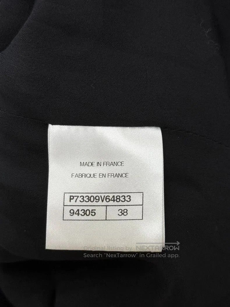 Chanel Chanel 22B Pink Collar Black Velvet Coat. Size US M / EU 48-50 / 2 - 5 Thumbnail