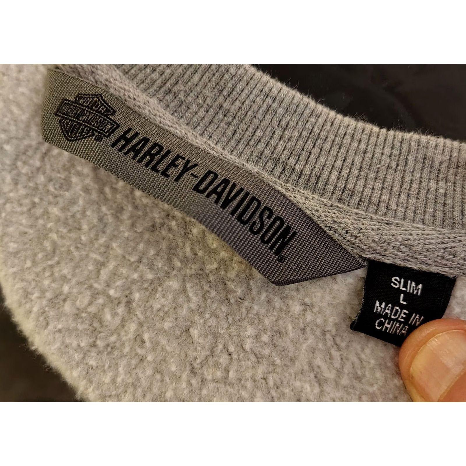 Harley Davidson VINTAGE Harley Davidson Sweatshirt Mens Crewneck Gray L "Hell On Wheels" 90s motorcycle Size US L / EU 52-54 / 3 - 4 Thumbnail