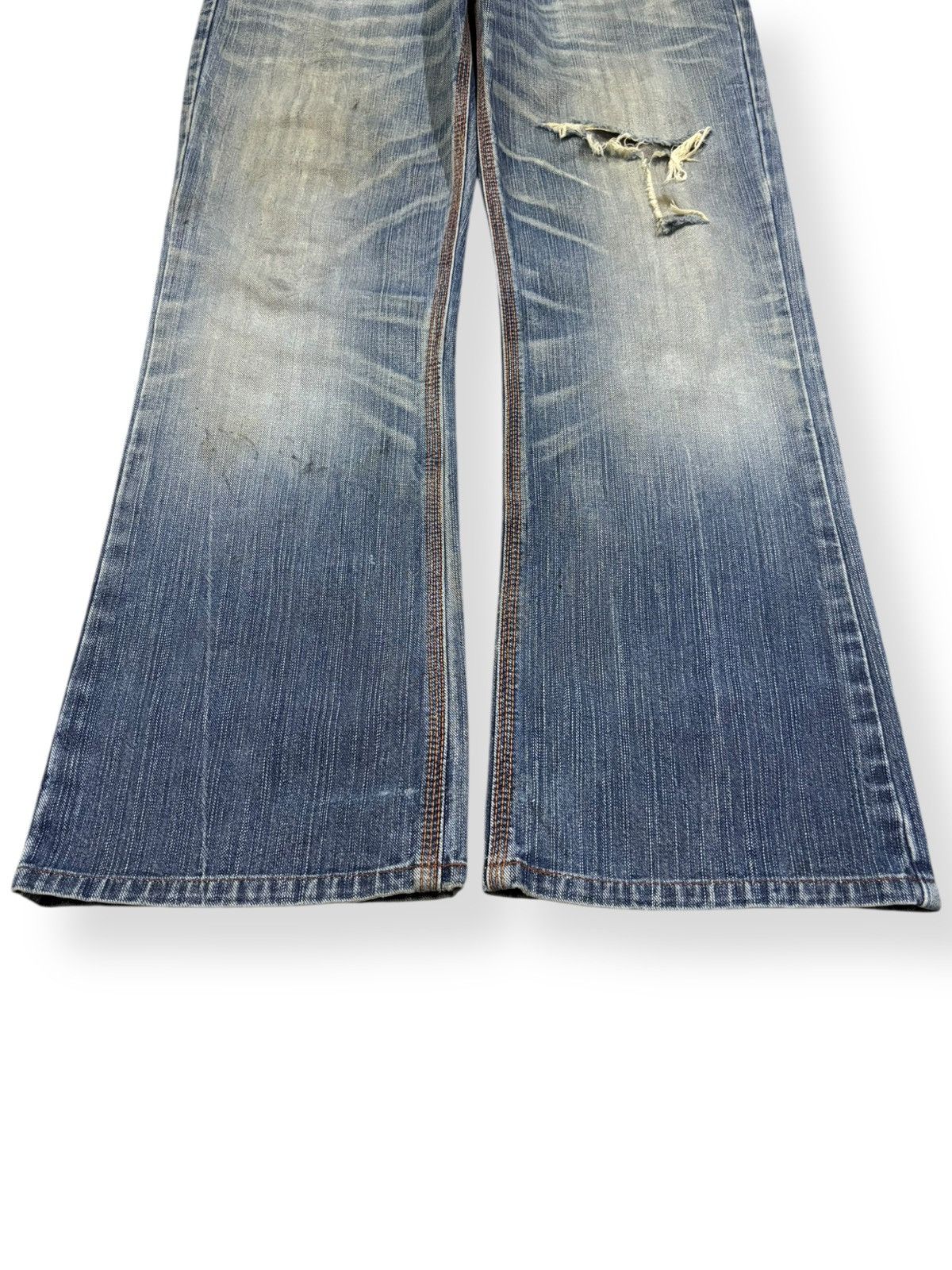 Edwin Vintage Edwin XV Buckle Back Flare Distressed Grunge Jeans Size US 31 - 6 Thumbnail