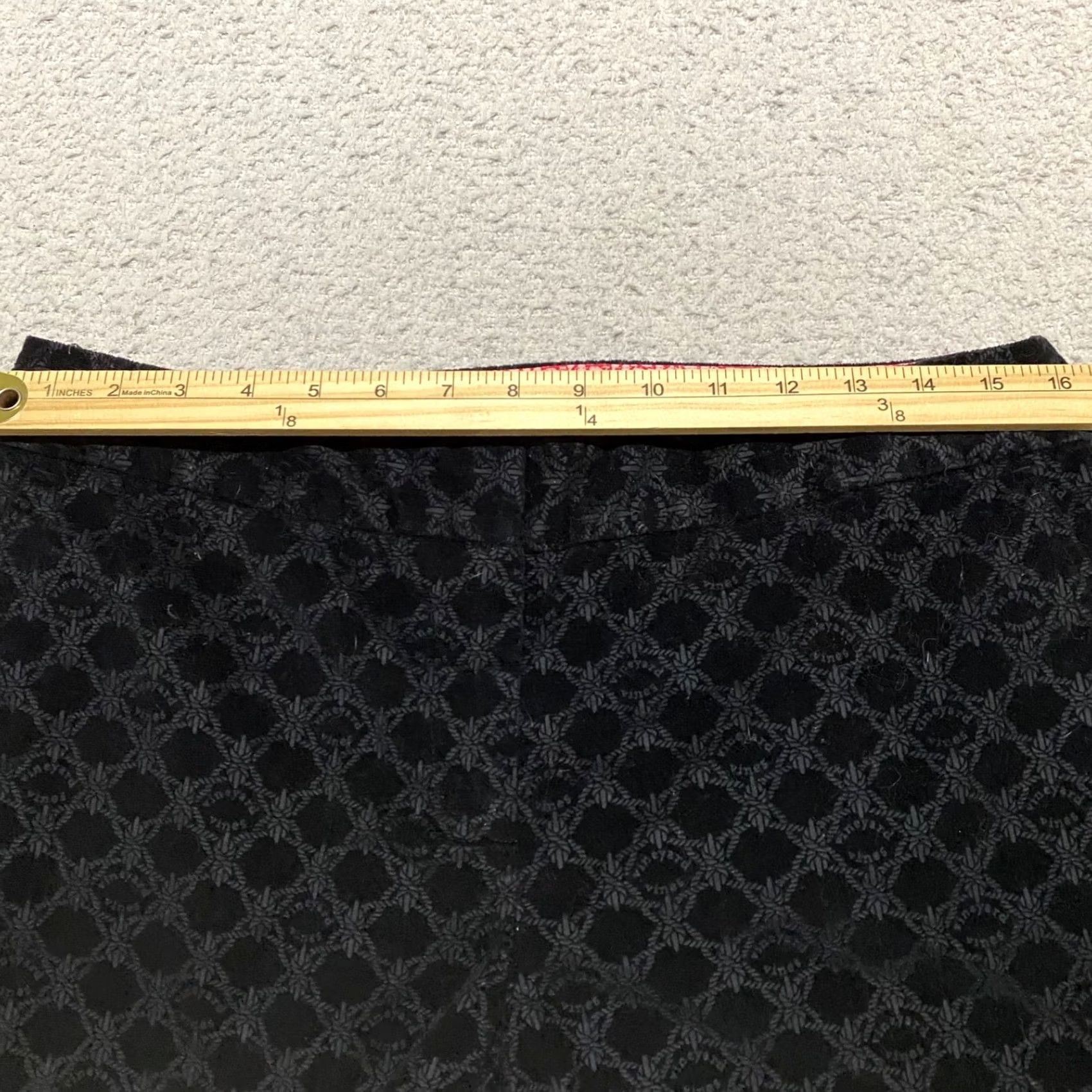 Vineyard Vines Vineyard Vines Womens Pants Black Geometric Velvet Velour Bootcut Chino Size 10 Regular Front Flat Front Stretch Pockets Cotton Spandex Size 32" / US 10 / IT 46 - 7 Thumbnail