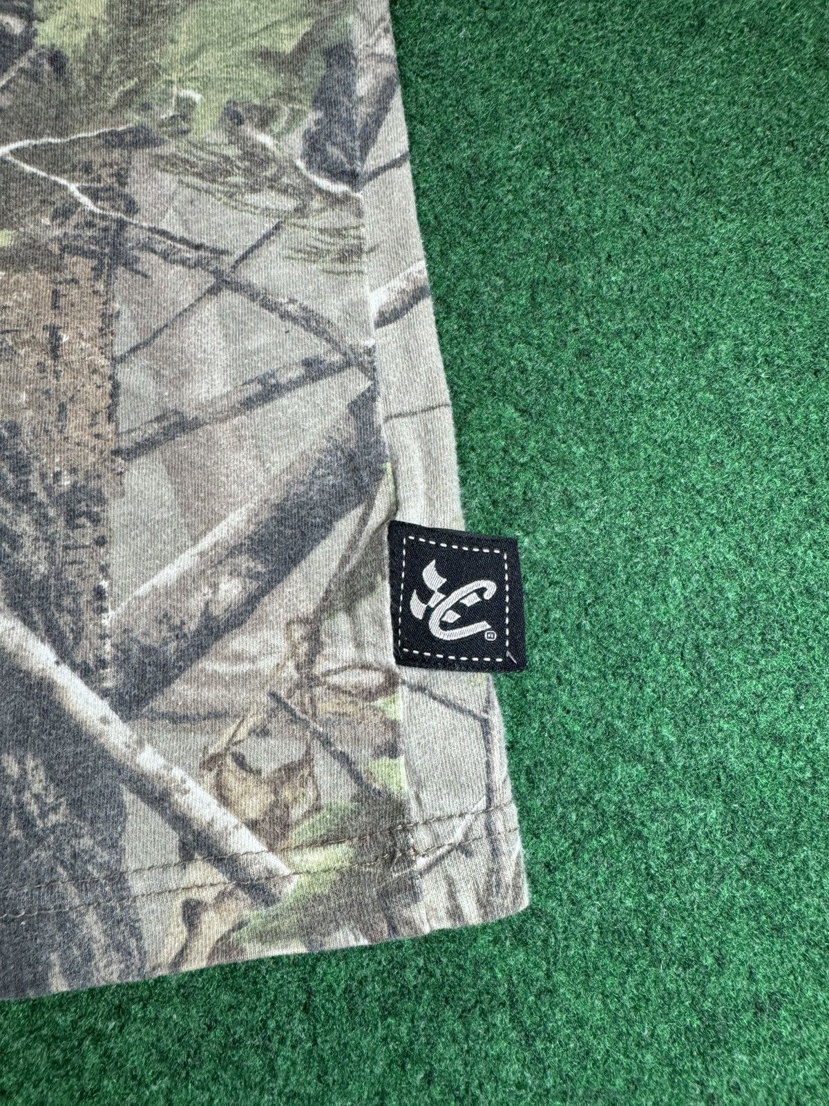 Chase Authentics × Vintage Y2K Realtree Camo Kevin Harvick Nascar Chase T Shirt Size US M / EU 48-50 / 2 - 3 Thumbnail