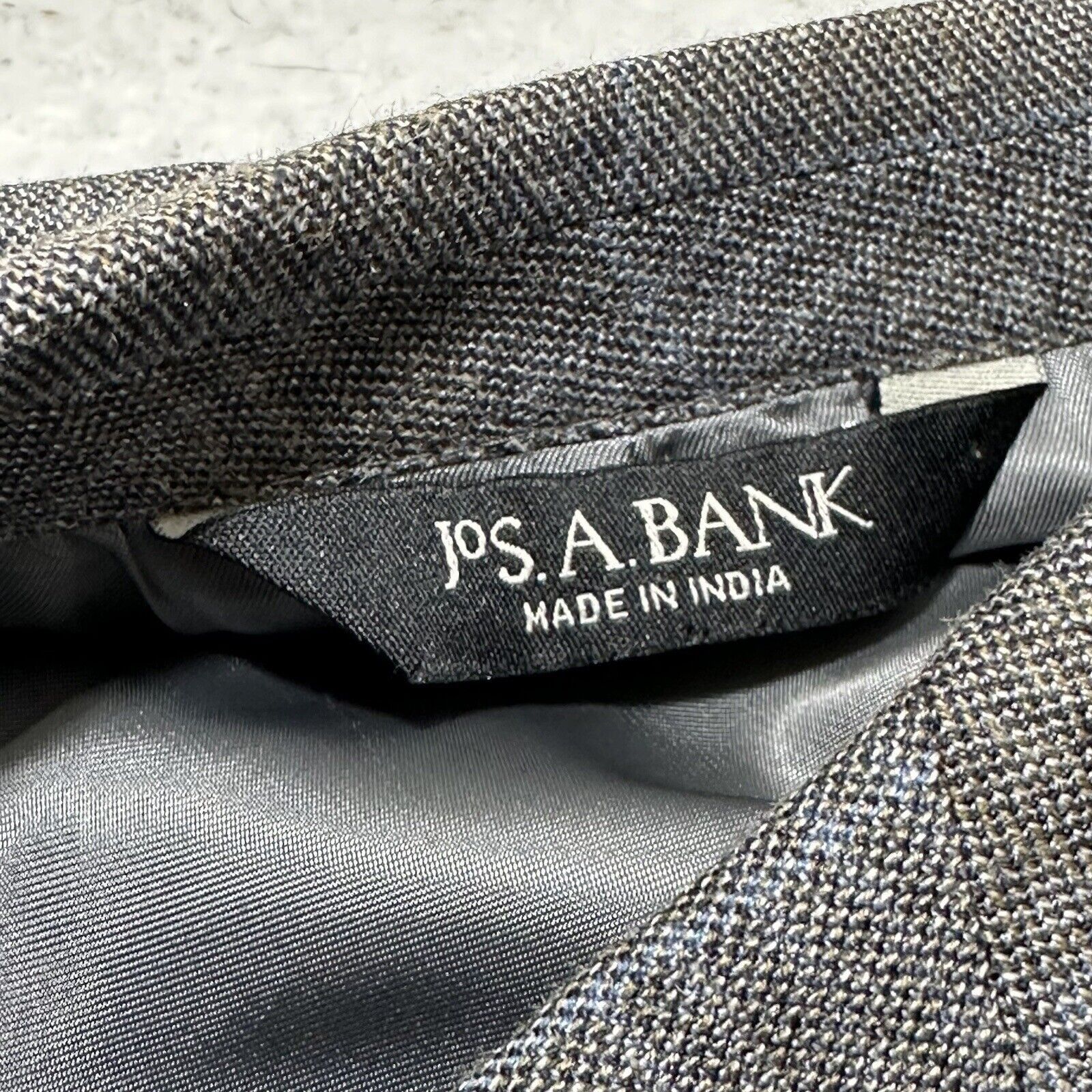 Jos. A. Bank Jos. A. Bank 43R Silk Wool Gray Plaid Striped Suit Jacket Size 42R - 9 Thumbnail