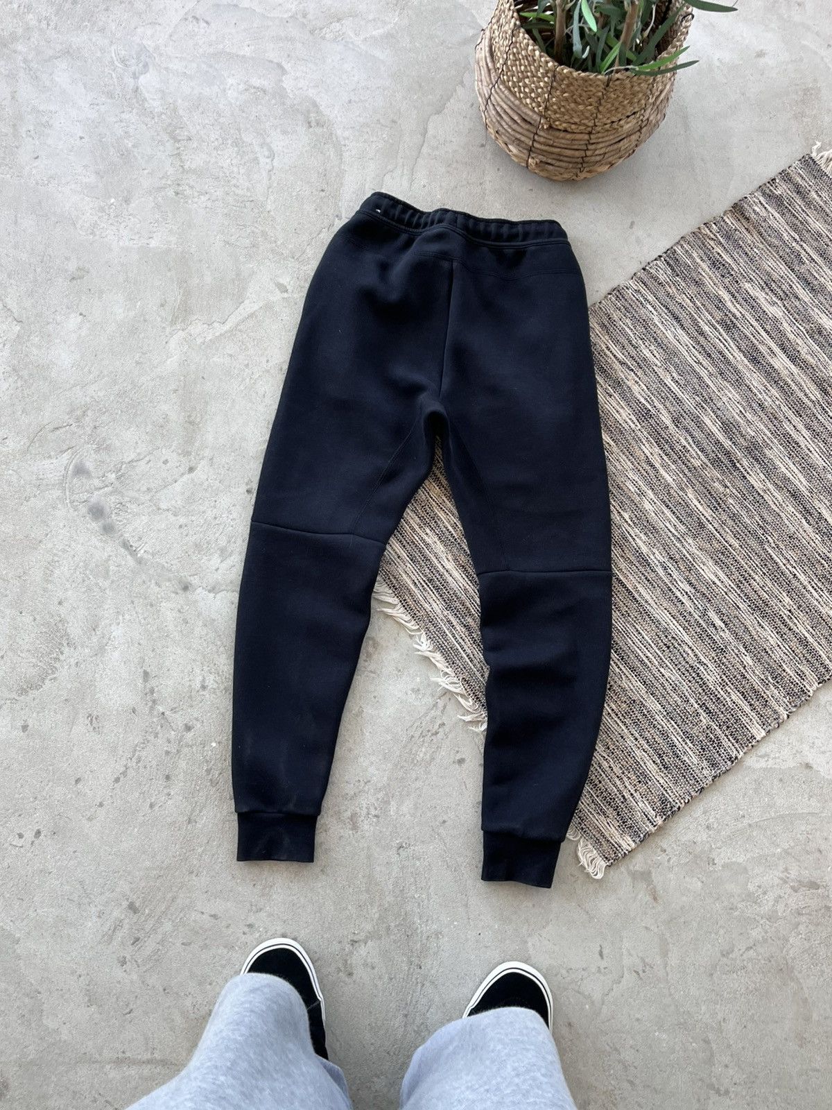 Nike Vintage Nike TechFleece Black Sweatpants Drill Y2K Slim fit Size US 28 / EU 44 - 2 Thumbnail