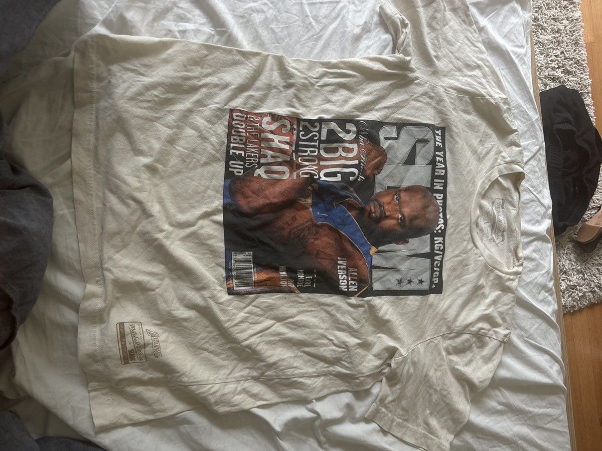 Mitchell & Ness Vintage ‘95 Shaq Magic “SLAM” Graphic Tee size M Size US M / EU 48-50 / 2 - 1 Thumbnail