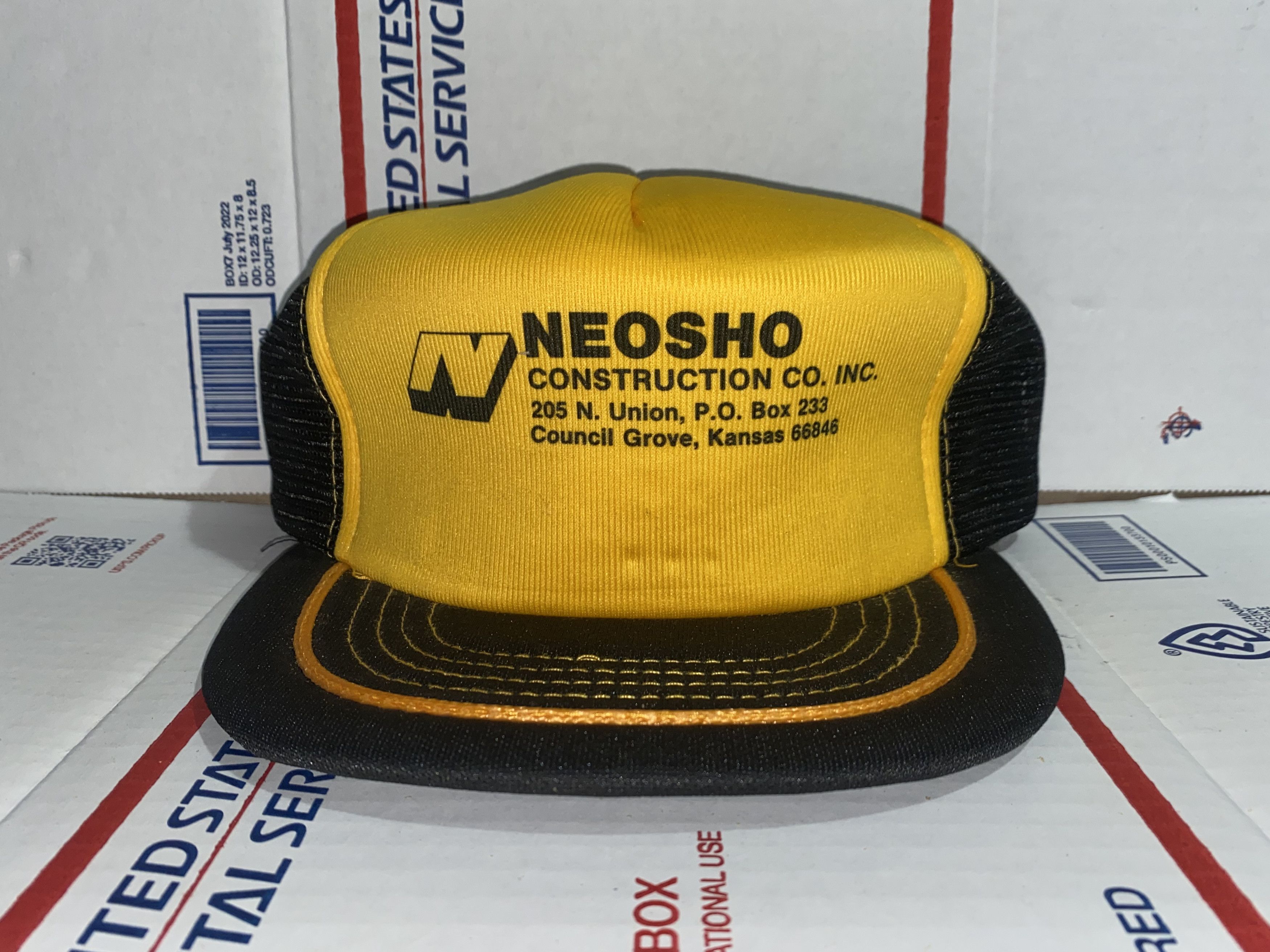 Vintage vtg Neosho Construction Co. Inc. trucker hat cap Kansas USA Size ONE SIZE - 1 Thumbnail