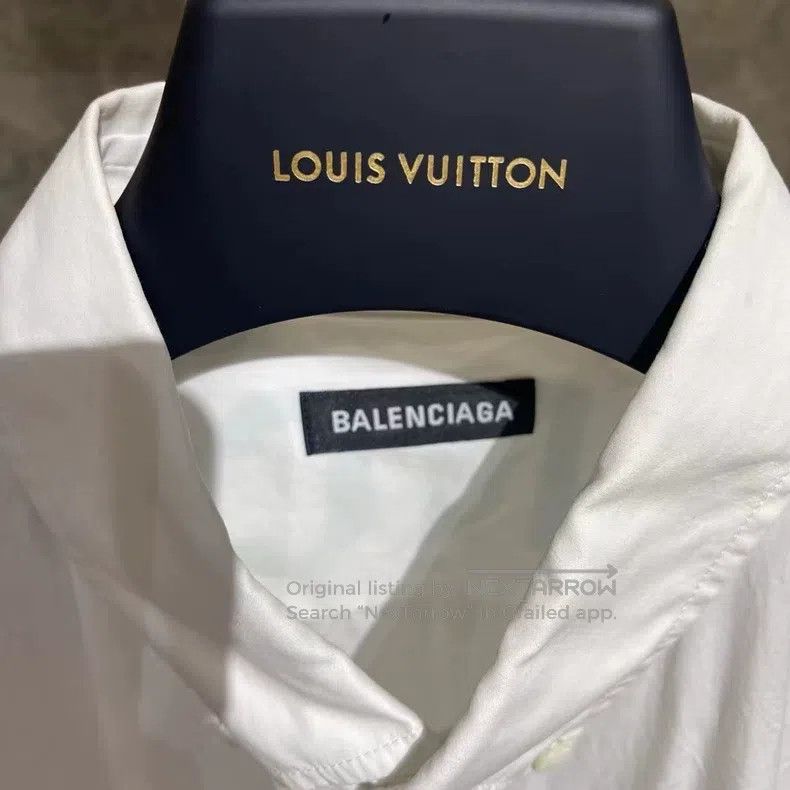 Balenciaga Balenciaga size 39 White and Blue Back Letter Shirt Size US S / EU 44-46 / 1 - 4 Thumbnail