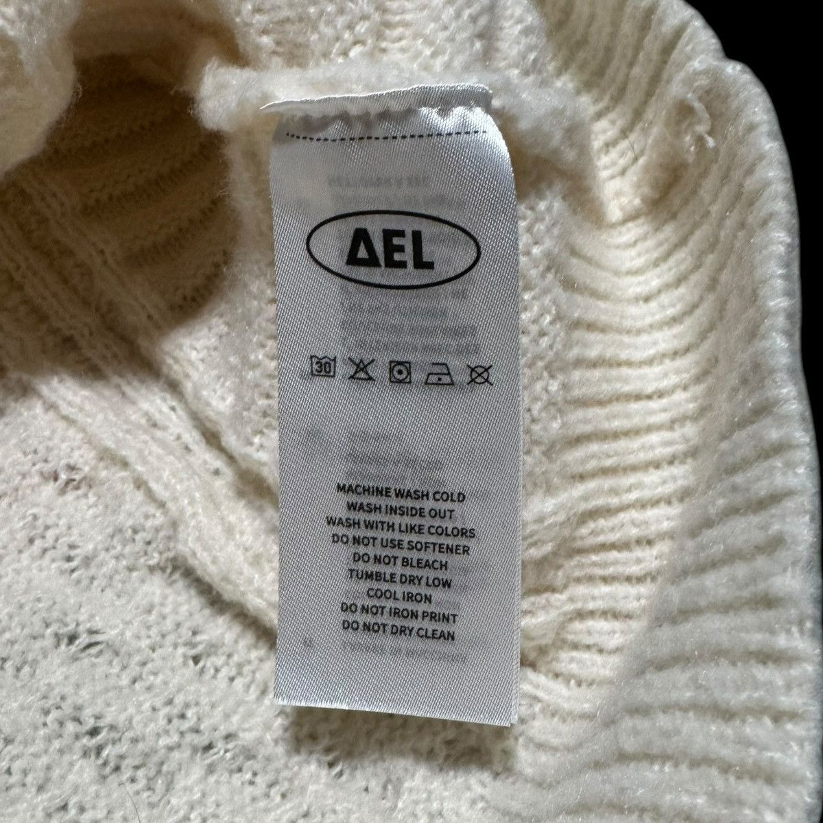 Other Aelfric Eden Knit White Crewneck Sweater Adult Large Size US L / EU 52-54 / 3 - 5 Thumbnail