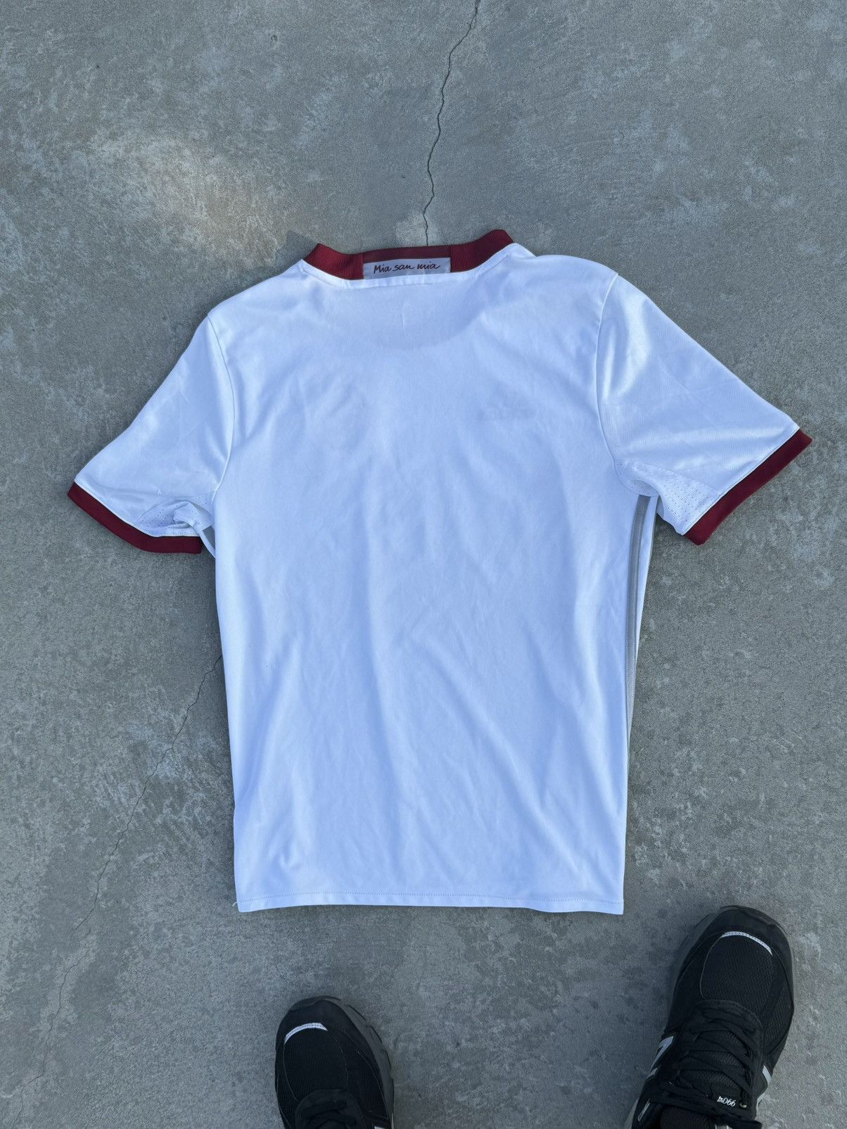 Vintage Rare Bayern Munich 2016 Third Y2K Soccer Jersey Blokecore Size US S / EU 44-46 / 1 - 5 Thumbnail