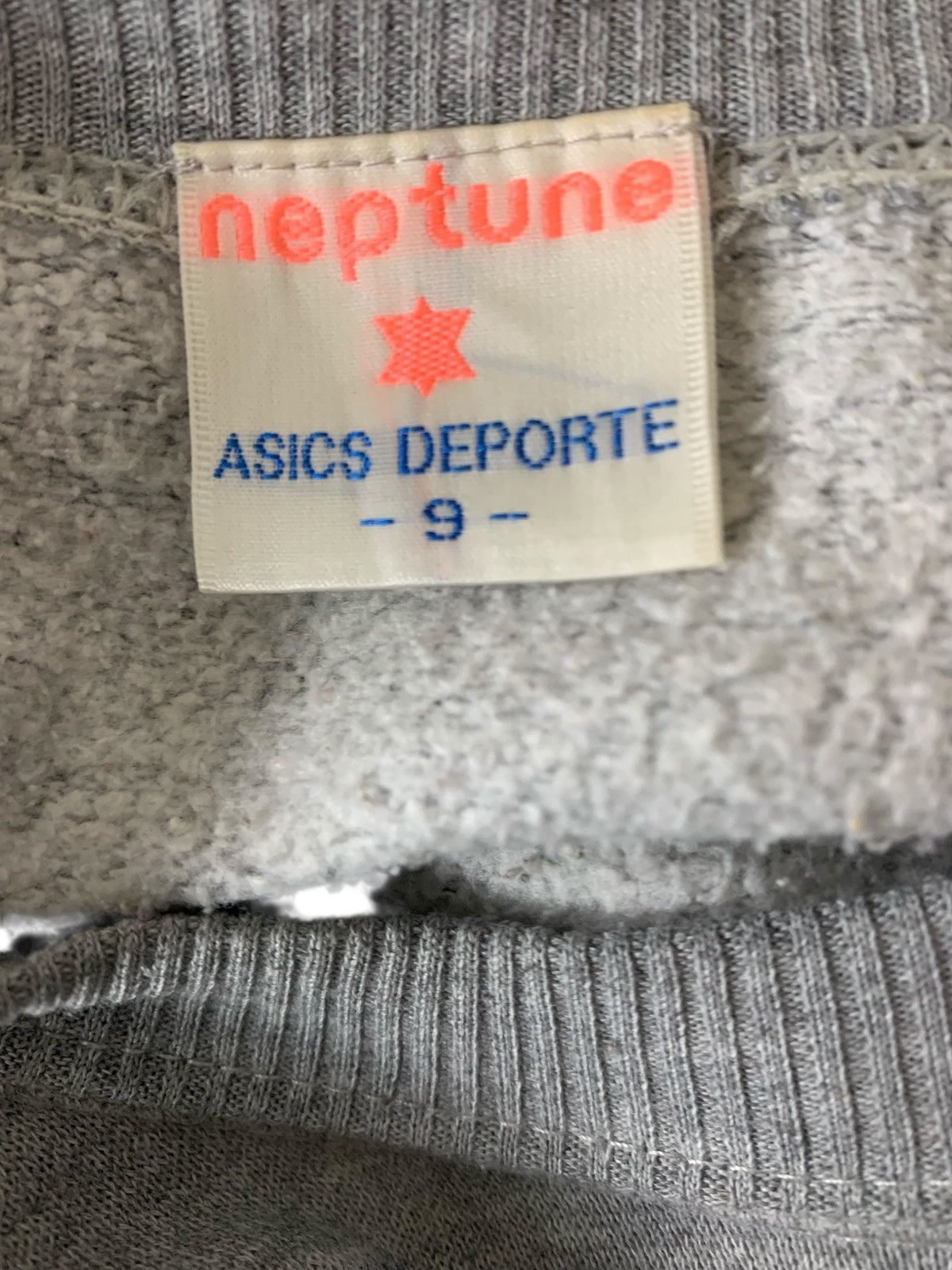 Asics Vintage Neptune Asics Deporte JapaneseBrand Sweatshirt Size M / US 6-8 / IT 42-44 - 9 Thumbnail