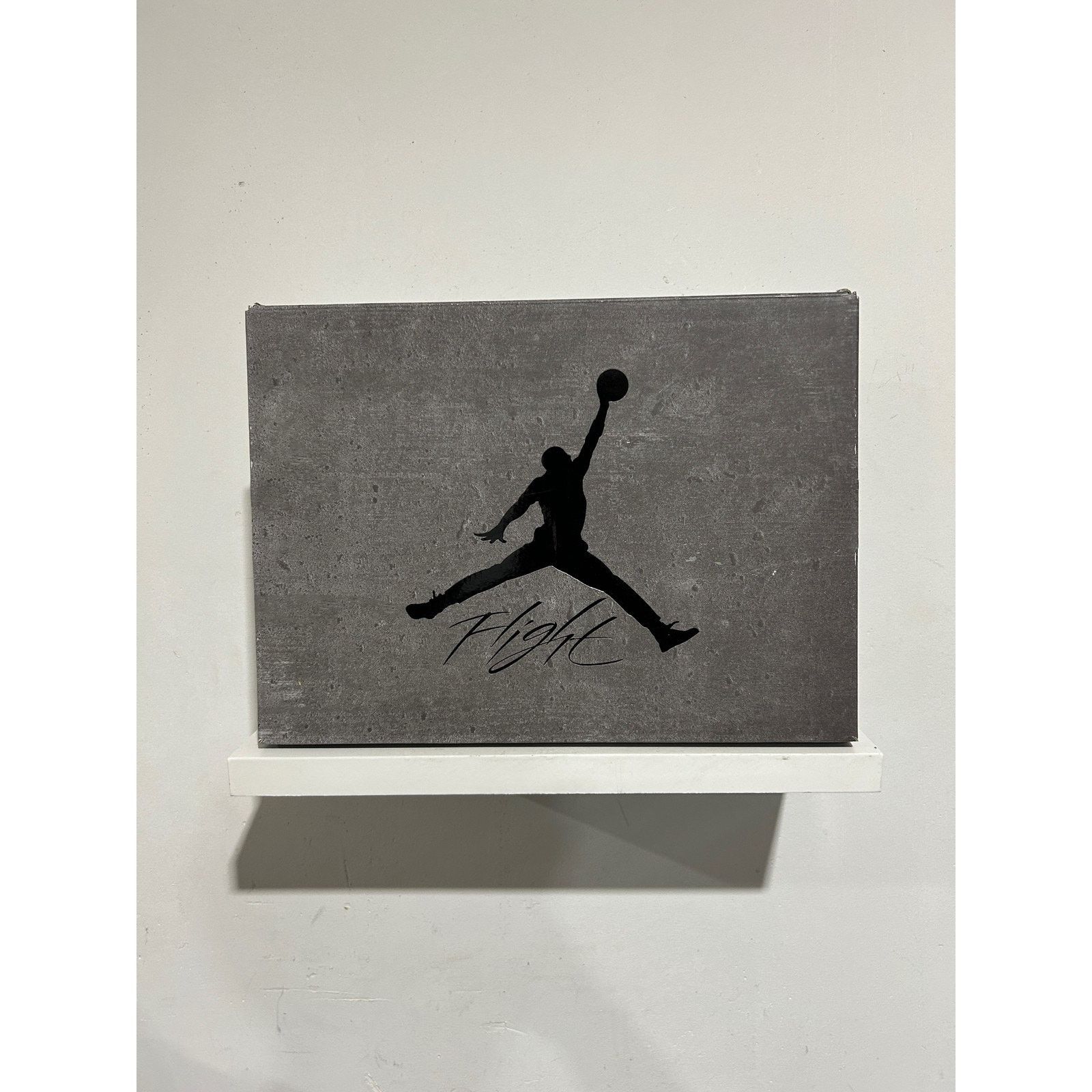 Nike NIKE JORDAN 4 CAVE STONE SIZE 13 PREOWNED Size US 13 / EU 46 - 6 Thumbnail