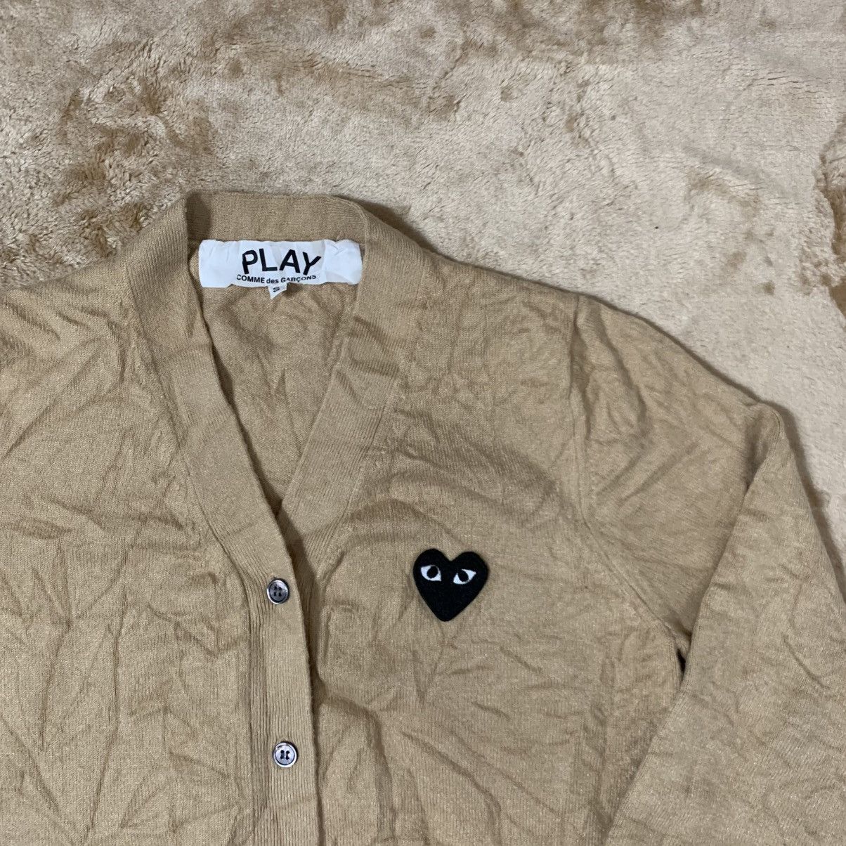 Comme des Garcons PLAY CDG Sweaters Men’s Cardigan (Coffee) Size US S / EU 44-46 / 1 - 2 Thumbnail