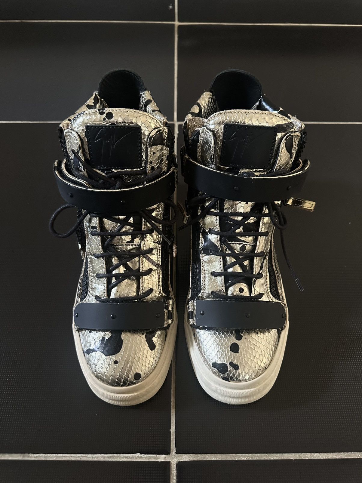 Giuseppe Zanotti Python leather black gold high top sneakers Size US 8 / EU 41 - 6 Thumbnail